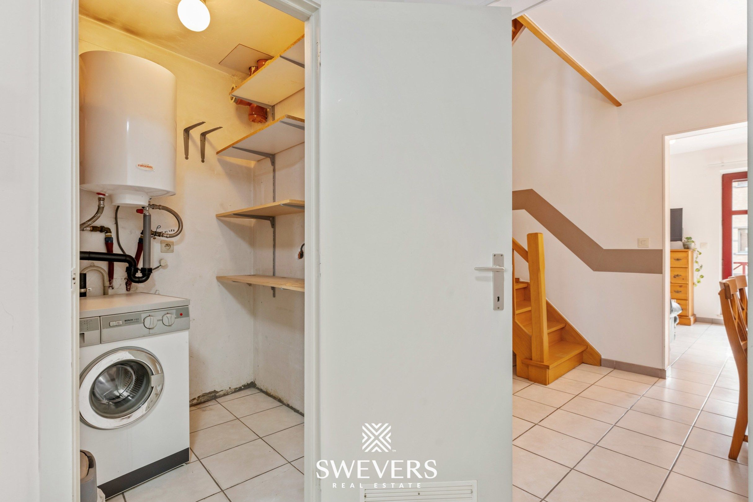 Instapklaar en lichtrijk duplexappartement in centrum Herk-de-Stad foto 14