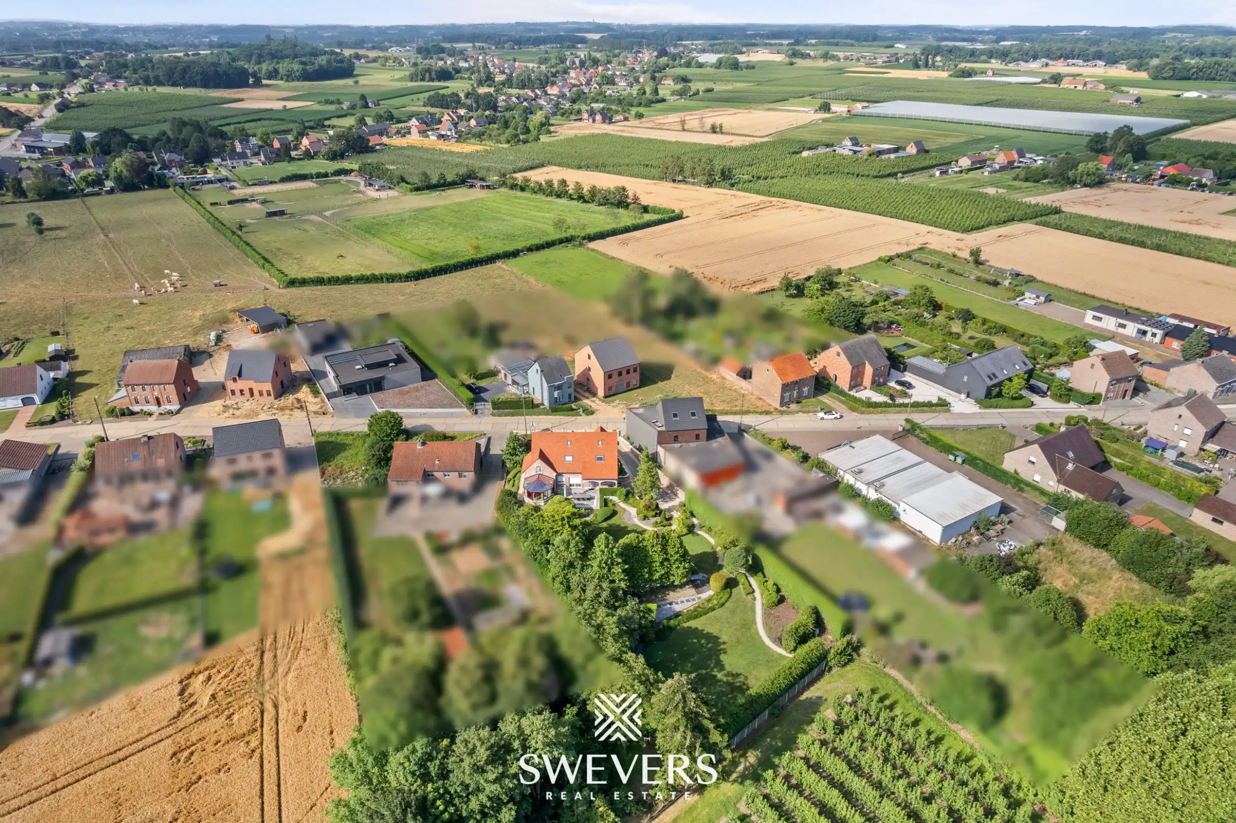 Ruime en instapklare villa met 5 slaapkamers op een perceel van 22a 96ca foto 48