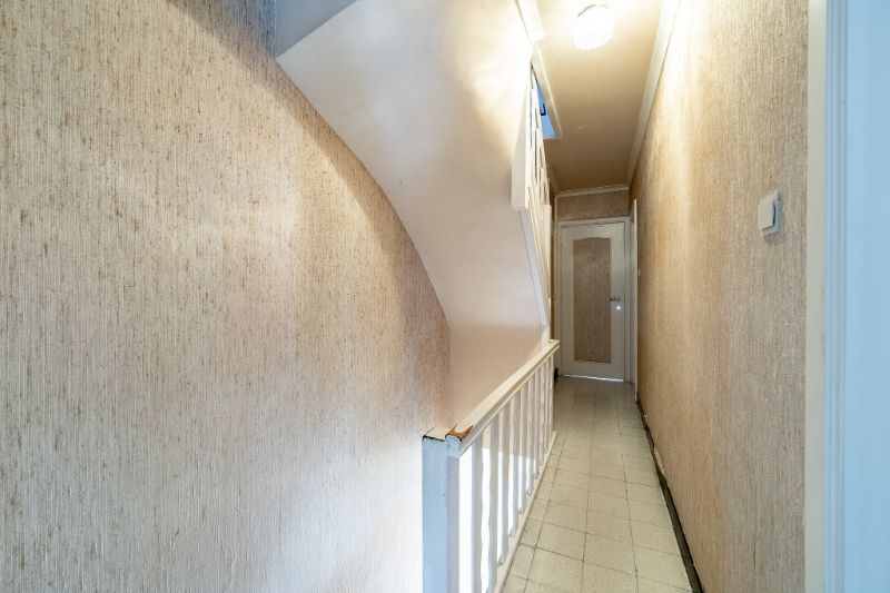 Halfopen bebouwing met 3 ruime slaapkamers foto 11