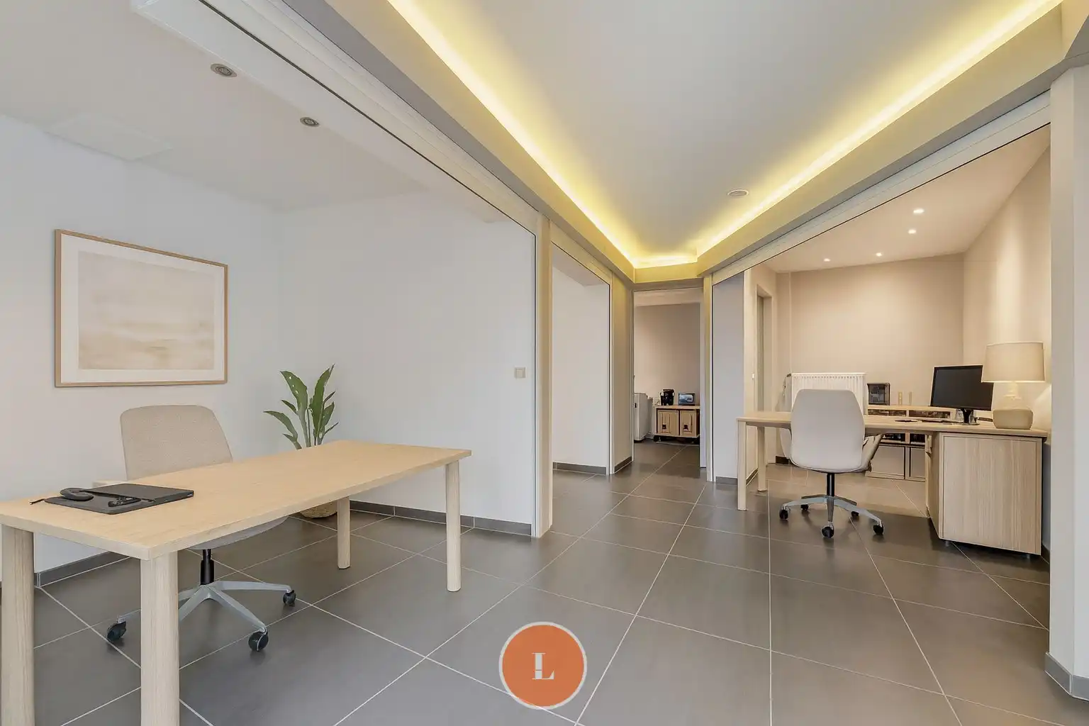 Handelspand op topligging in Menen foto 2