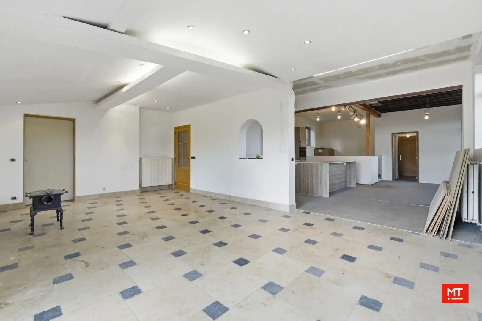 Landelijk gelegen alleenstaande woning met 3 slaapkamers en zonnige tuin te Zillebeke foto 8