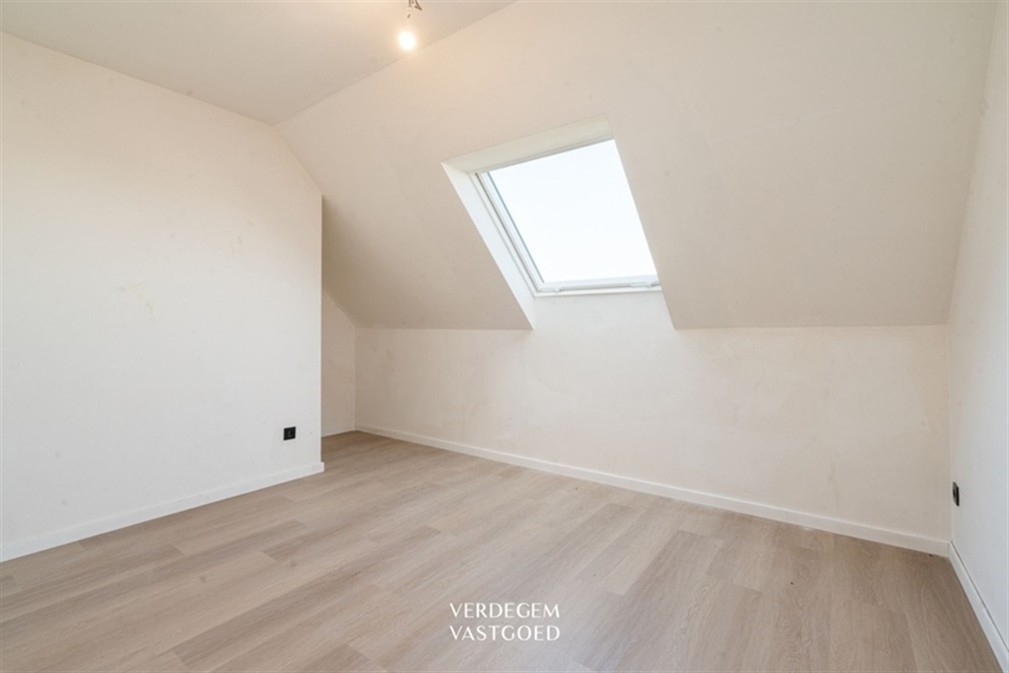 Prachtige nieuwbouwwoning met 4 slaapkamers en zuid tuin foto 13