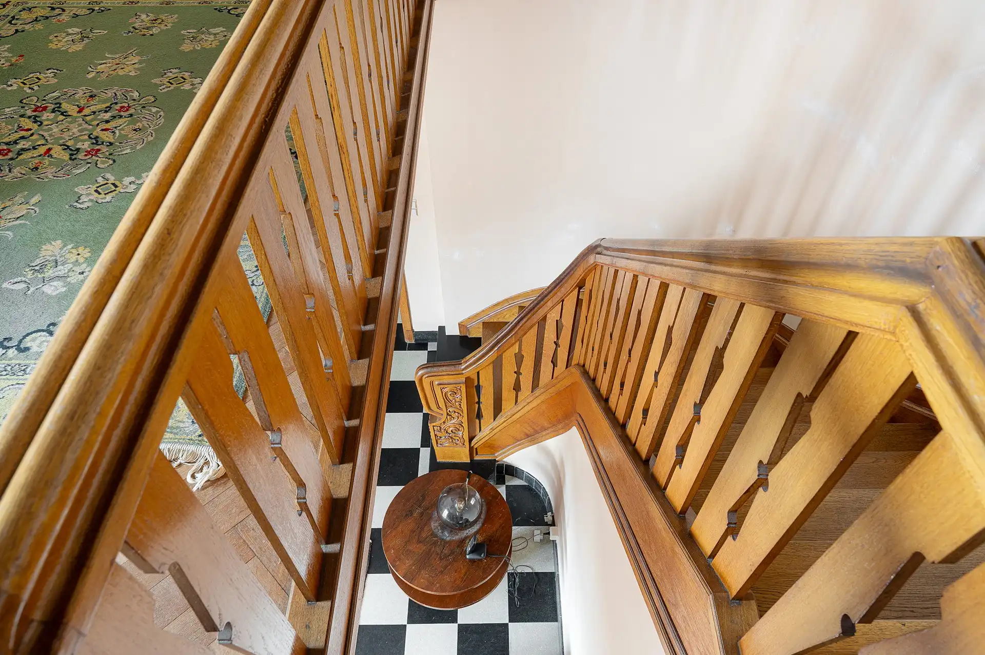 Majestueuze villa op toplocatie en 919m² grond, op slechts 150 meter van het strand foto 35