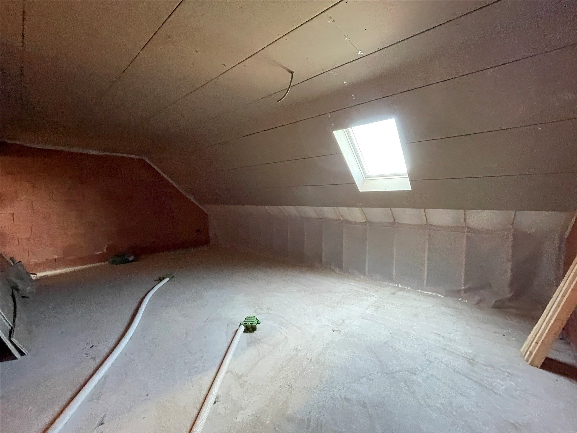 Ruime woning met 3 a 5 slaapkamers foto 17