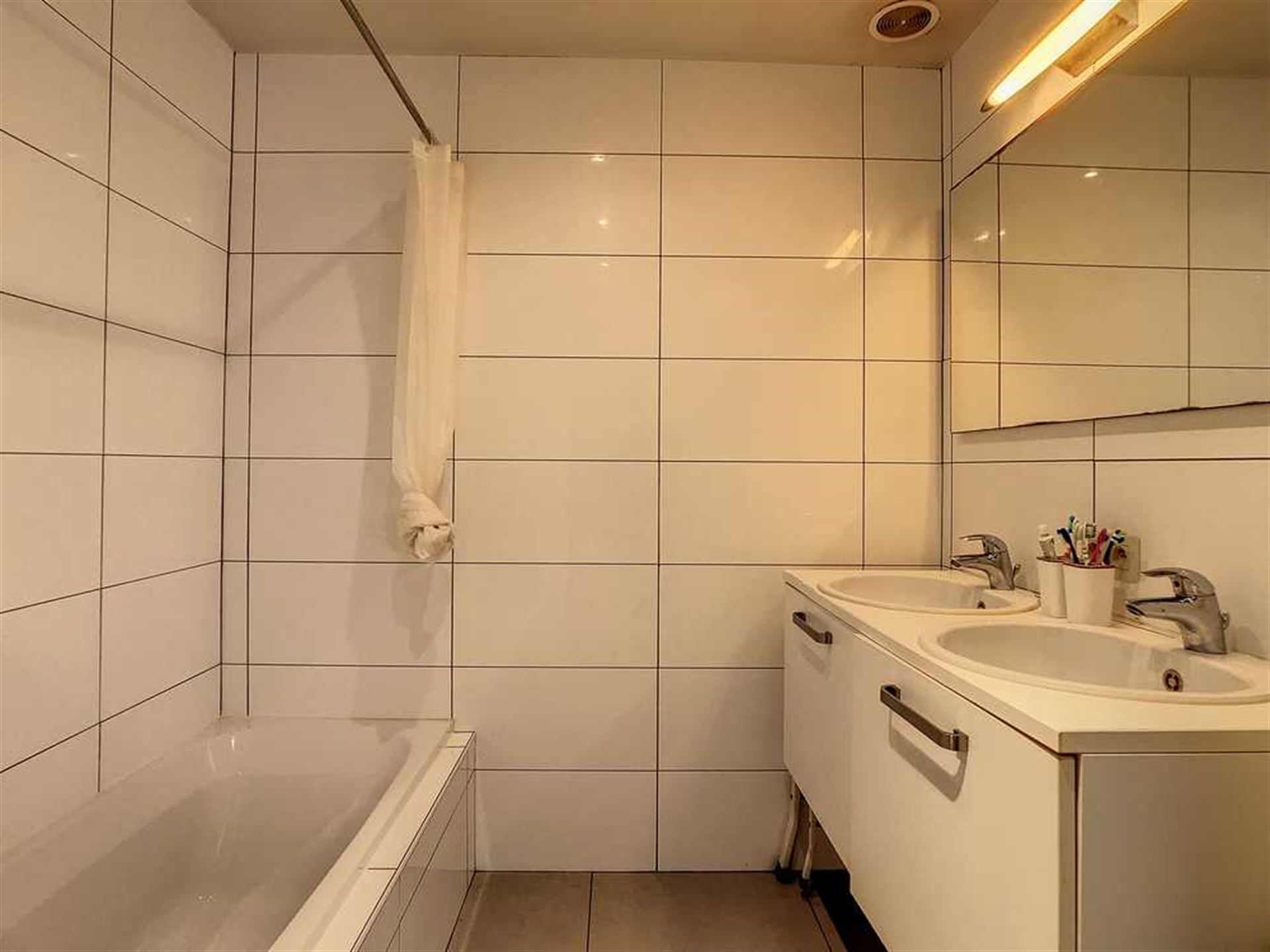 Ruim Duplex Appartement met Terras foto 11