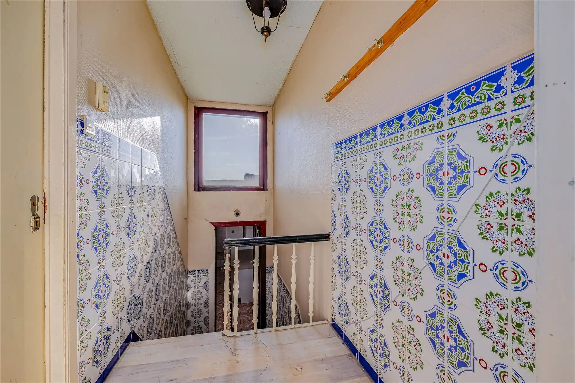 Te renoveren woning met 4 slaapkamers en koer foto 14