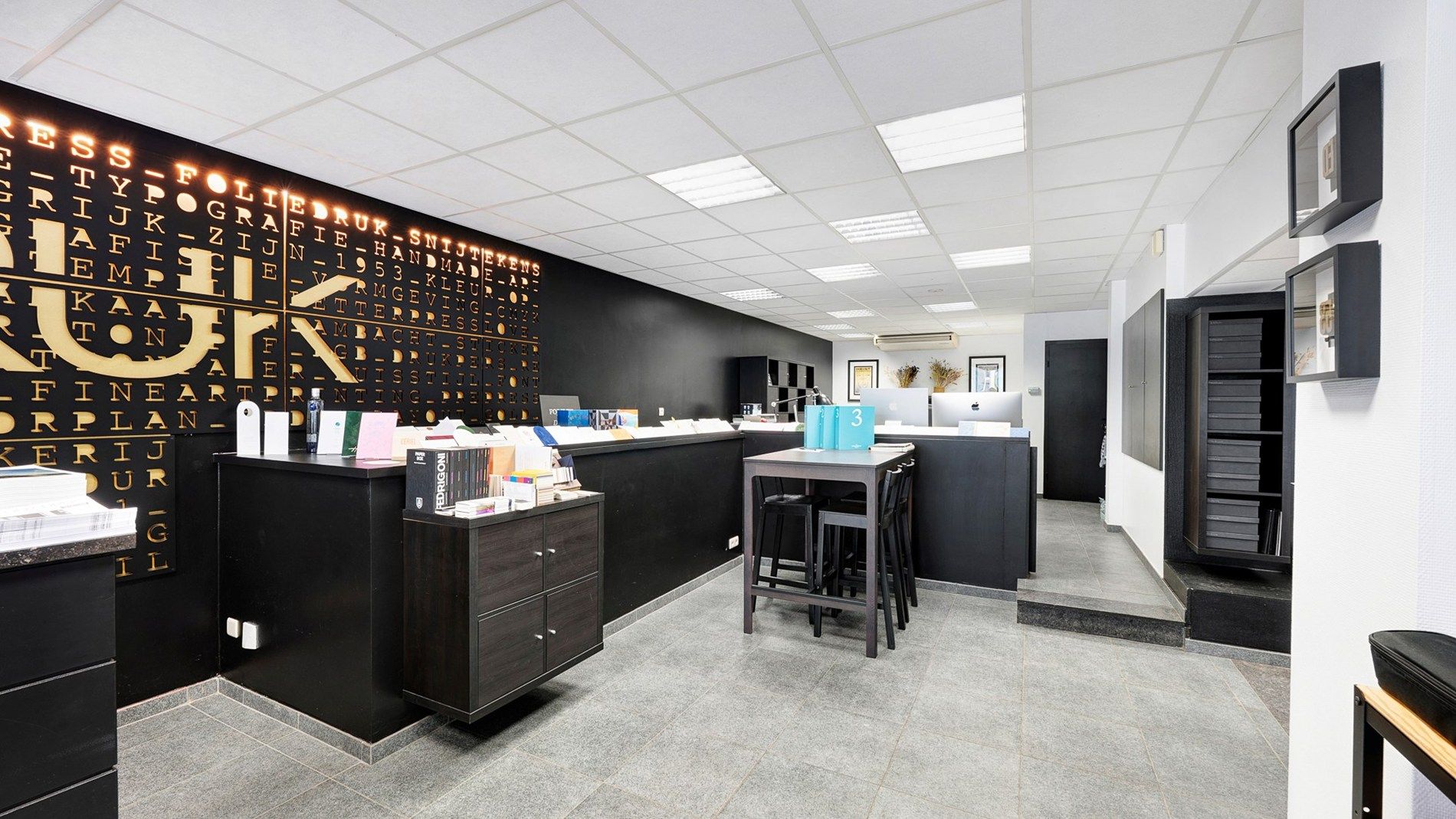 Mooi handelspand (179 m²) met brede etalage te Heist foto 12