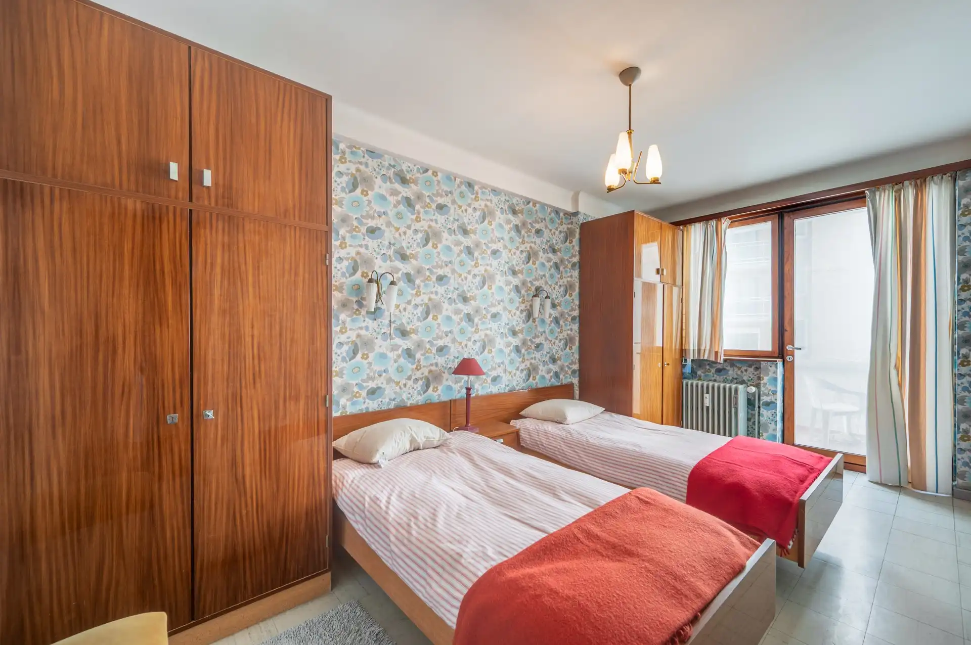 Te renoveren appartement met 3 slaapkamers op topligging nabij het Casino foto 15