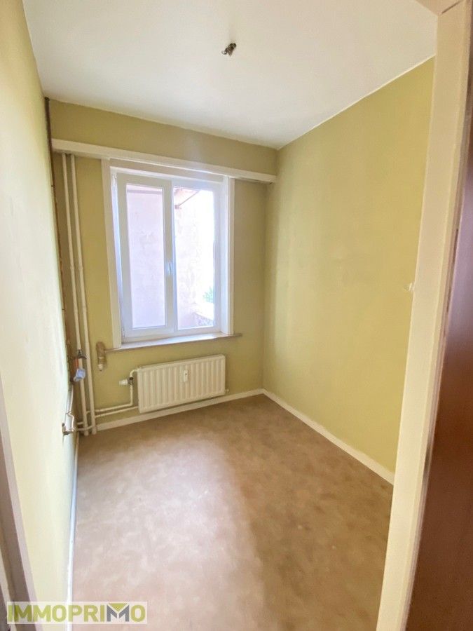 Zeer mooi en ruim appartement in authentieke stijl, vlak bij het Boelaarpark foto 7