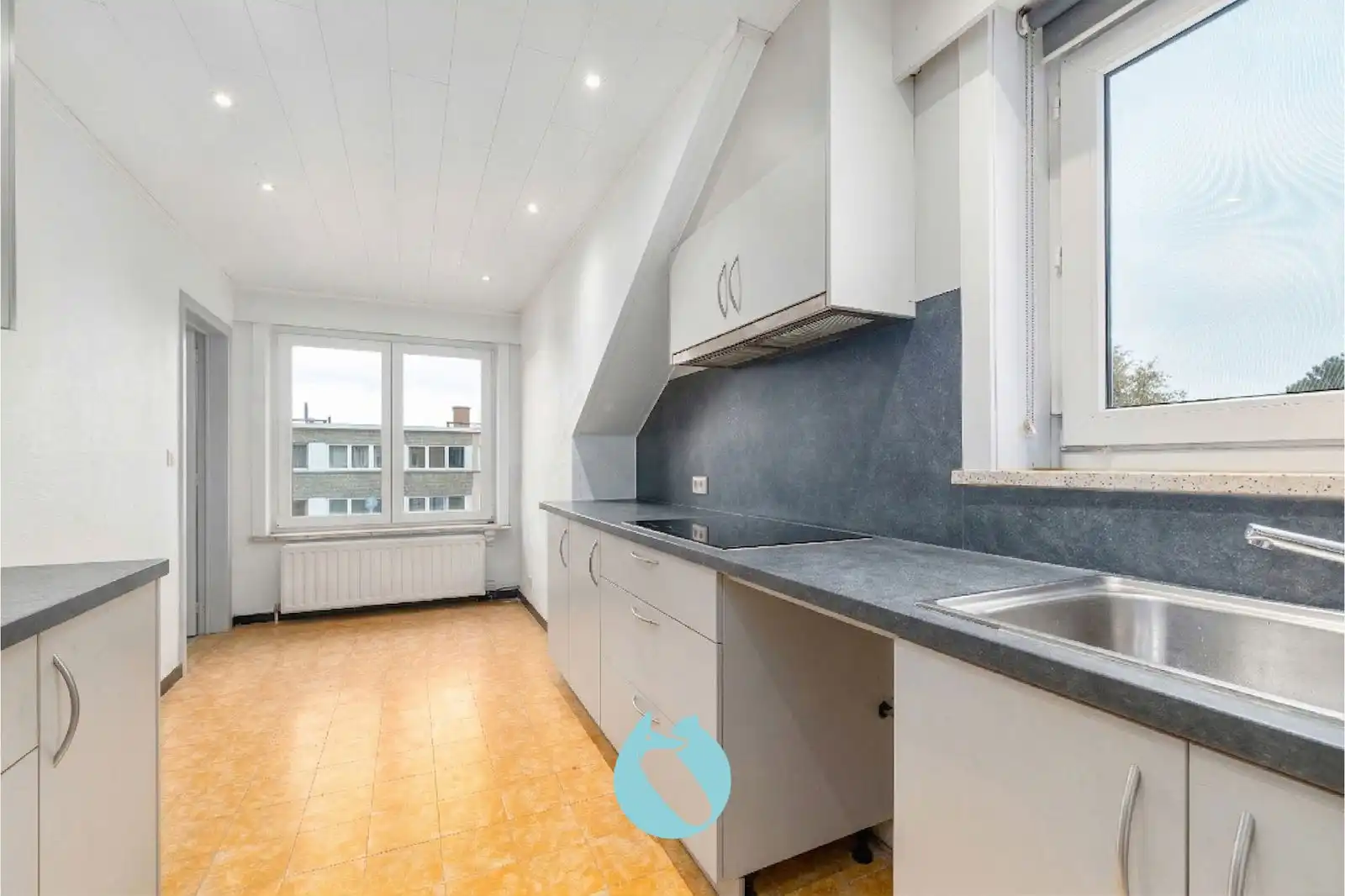 Rustig gelegen appartement met 2 slpks, terras en garage foto {{pictureIndex}}