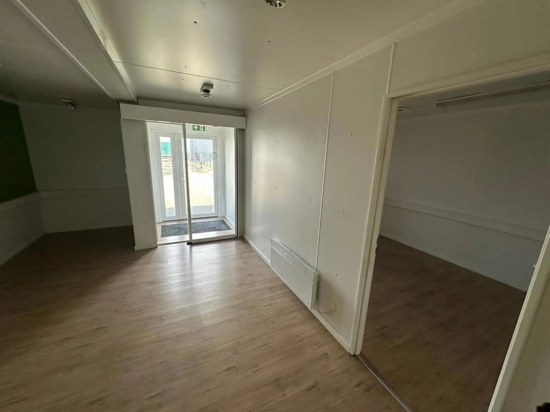 Commerciële ruimte te huur foto 8