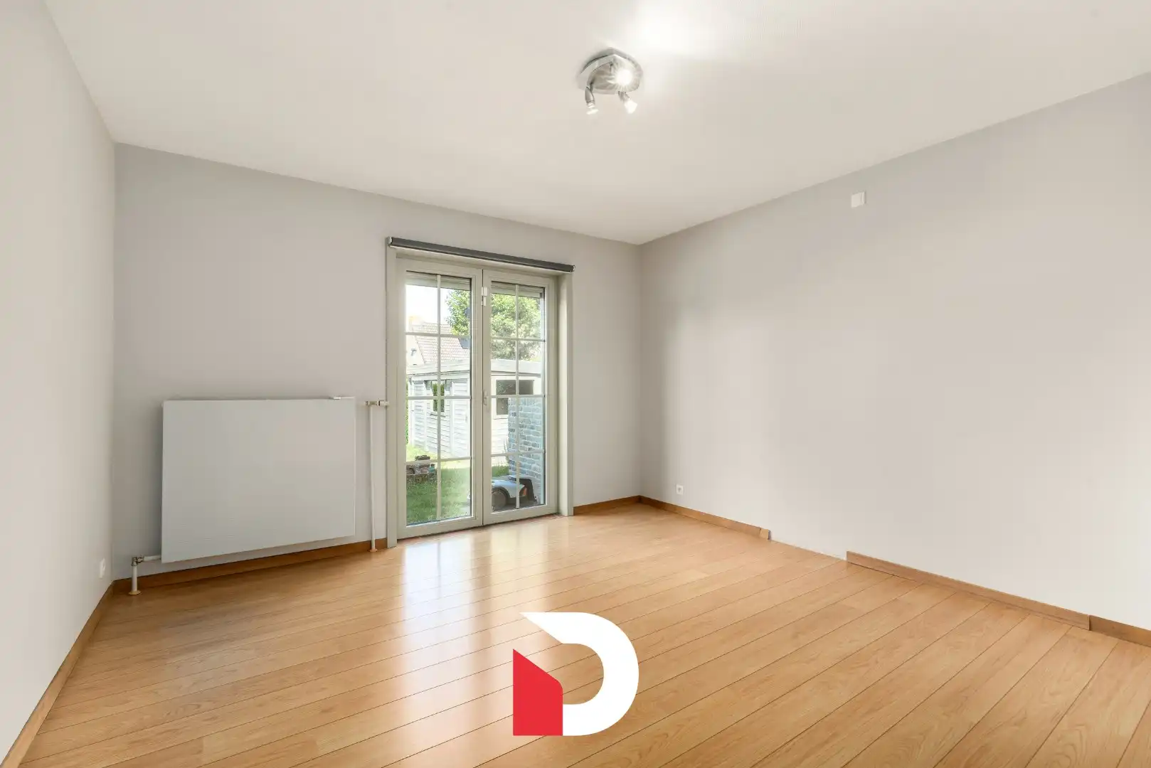 Alleenstaande woning in een residentiële omgeving te Sint-Kruis. foto 11