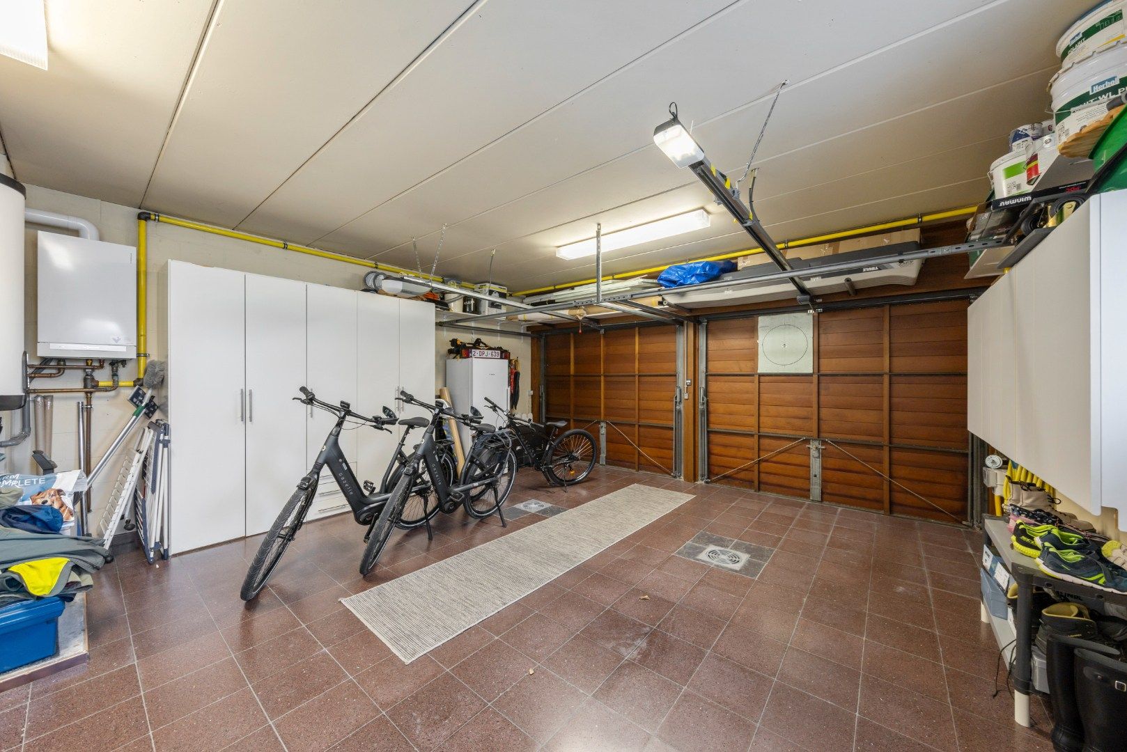 Tijdloze, instapklare, ruime villa met 4 slaapkamers foto 21