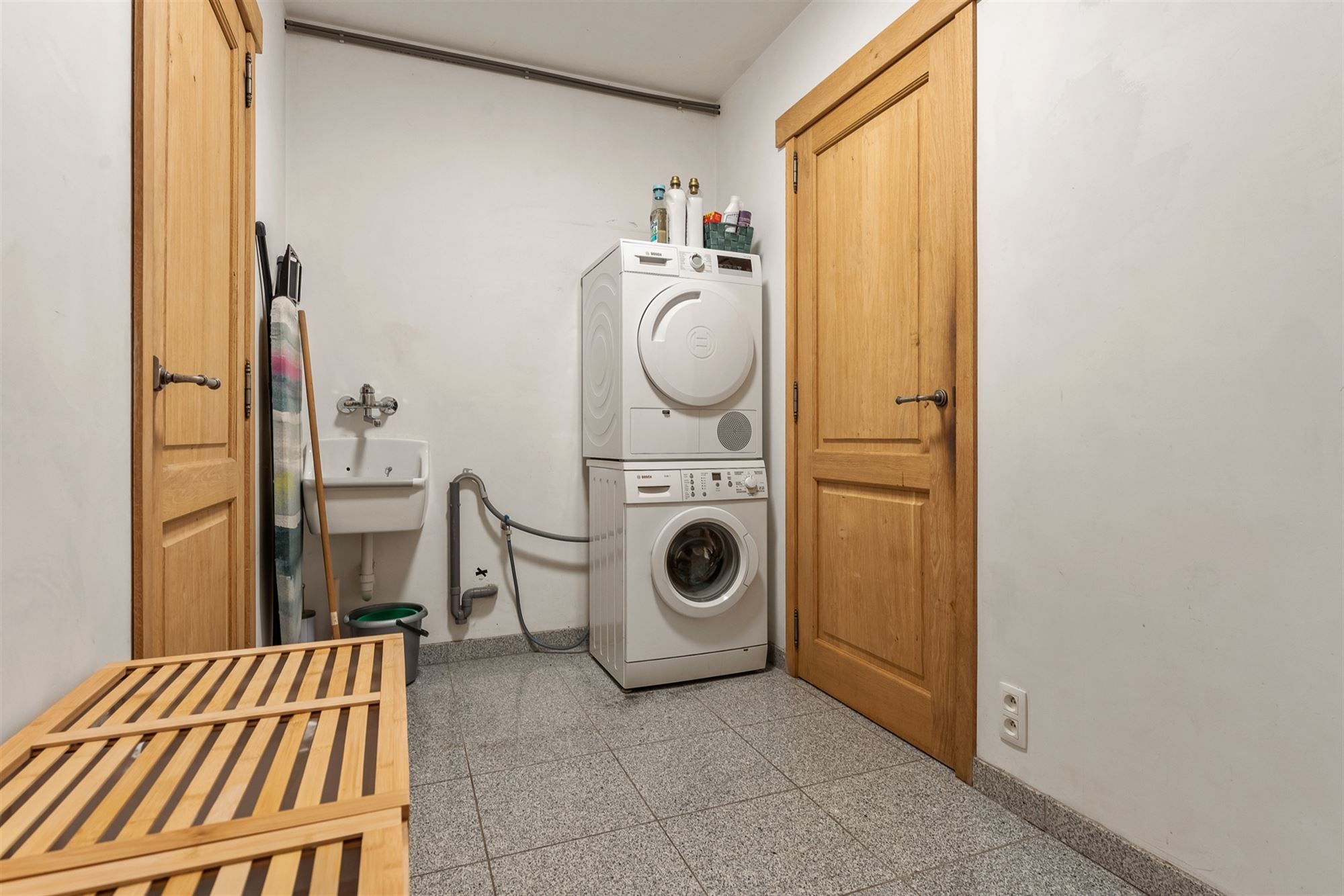 PERFECT ONDERHOUDEN EN INSTAPKLARE WONING MET 3 SLAAPKAMERS TE BEVERLO foto 12