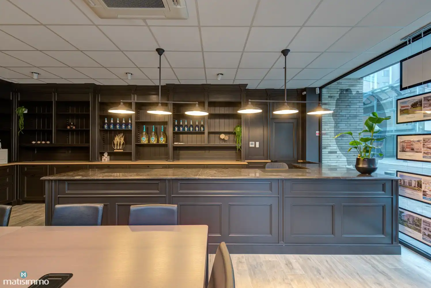 INSTAPKLAAR HANDELSPAND/KANTOORRUIMTE MET EEN UITSTEKENDE LIGGING TE HASSELT foto 8