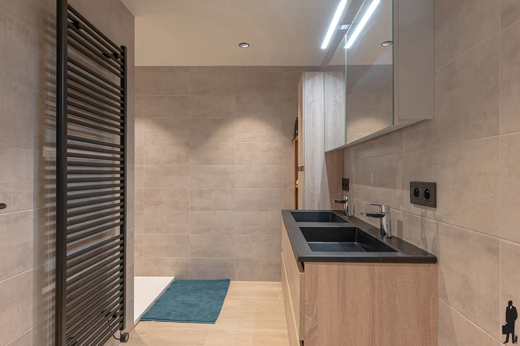 Instapklaar appartement met 2 slaapkamers in Weelde foto 11