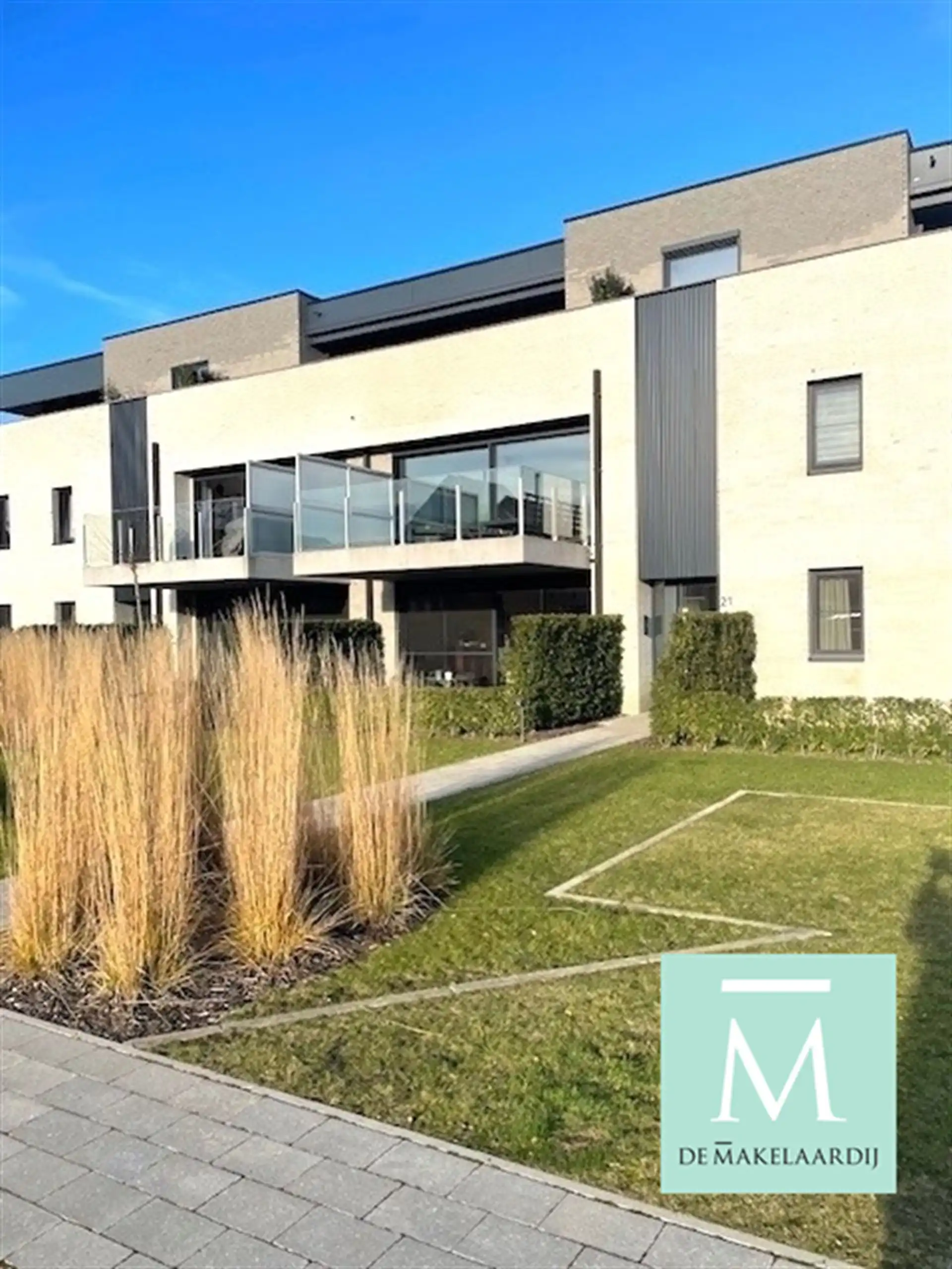 Eneregiezuinig appartement met 2 slaapkamers en terras foto 12