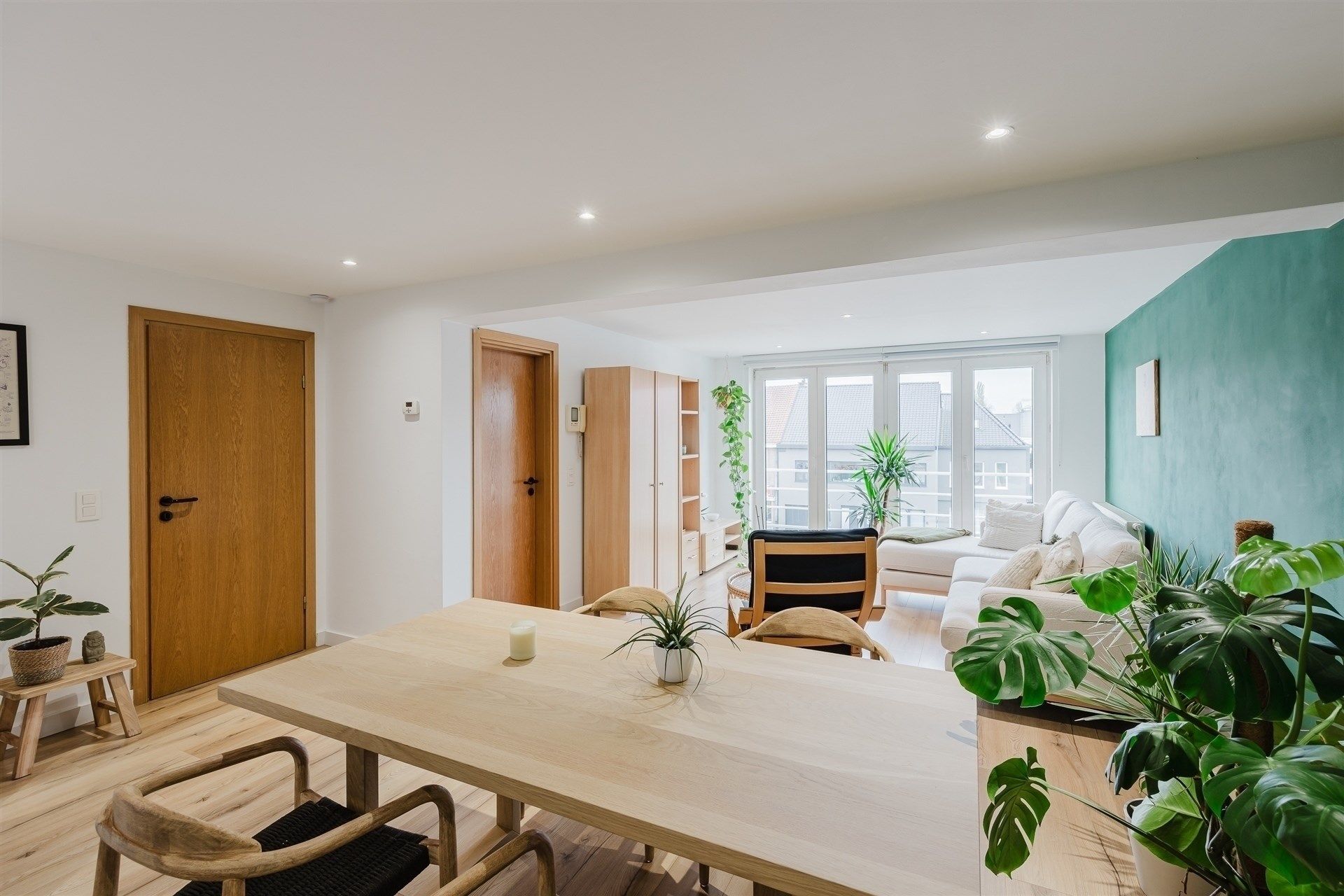 Fijn instap-klaar twee slaapkamer appartement in Wetteren centrum foto 8