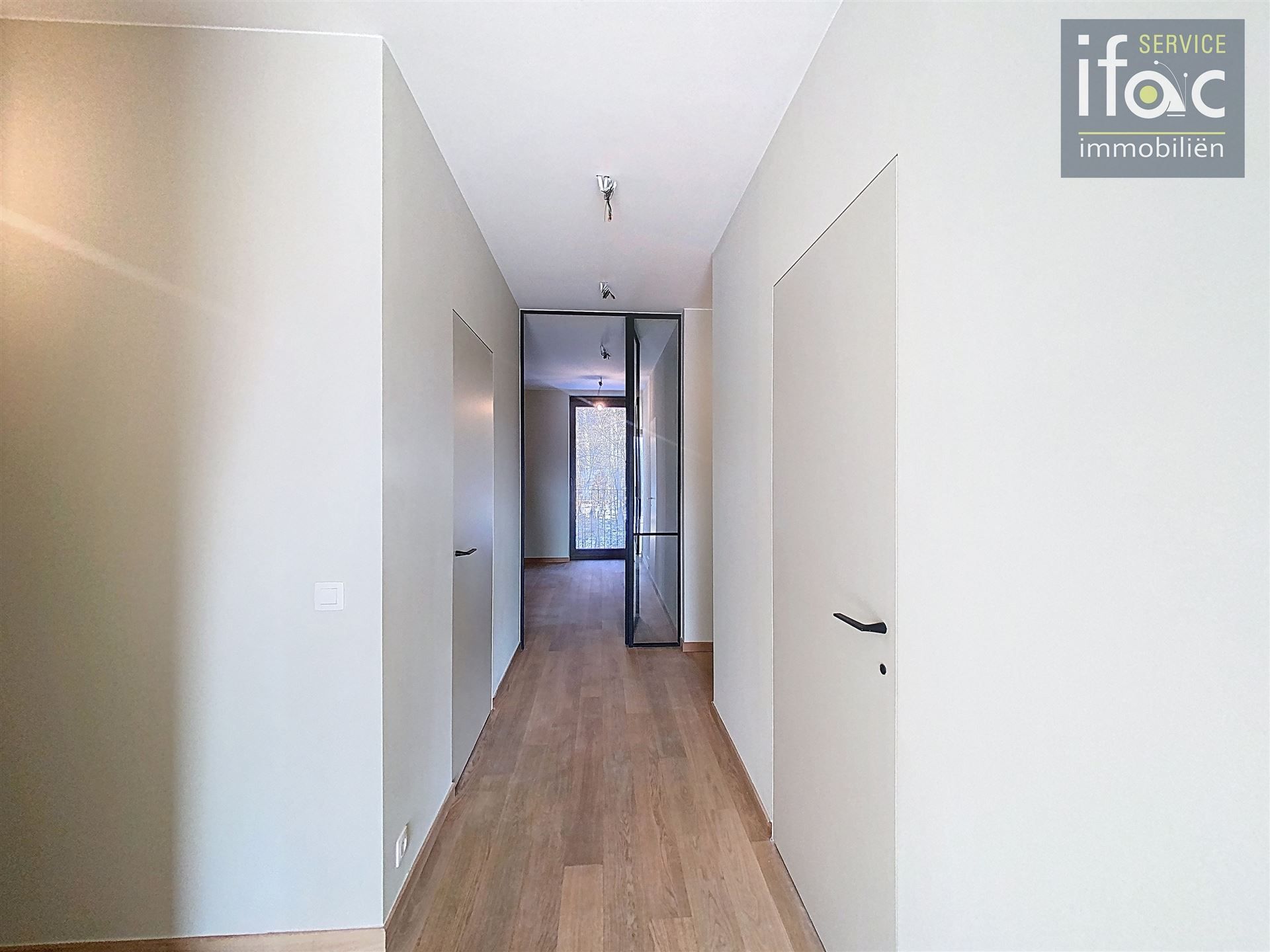 Luxe appartement met ruim terras en 2 autostaanplaatsen op de prestigieuze Panquin site naast het Park van Tervuren foto 21