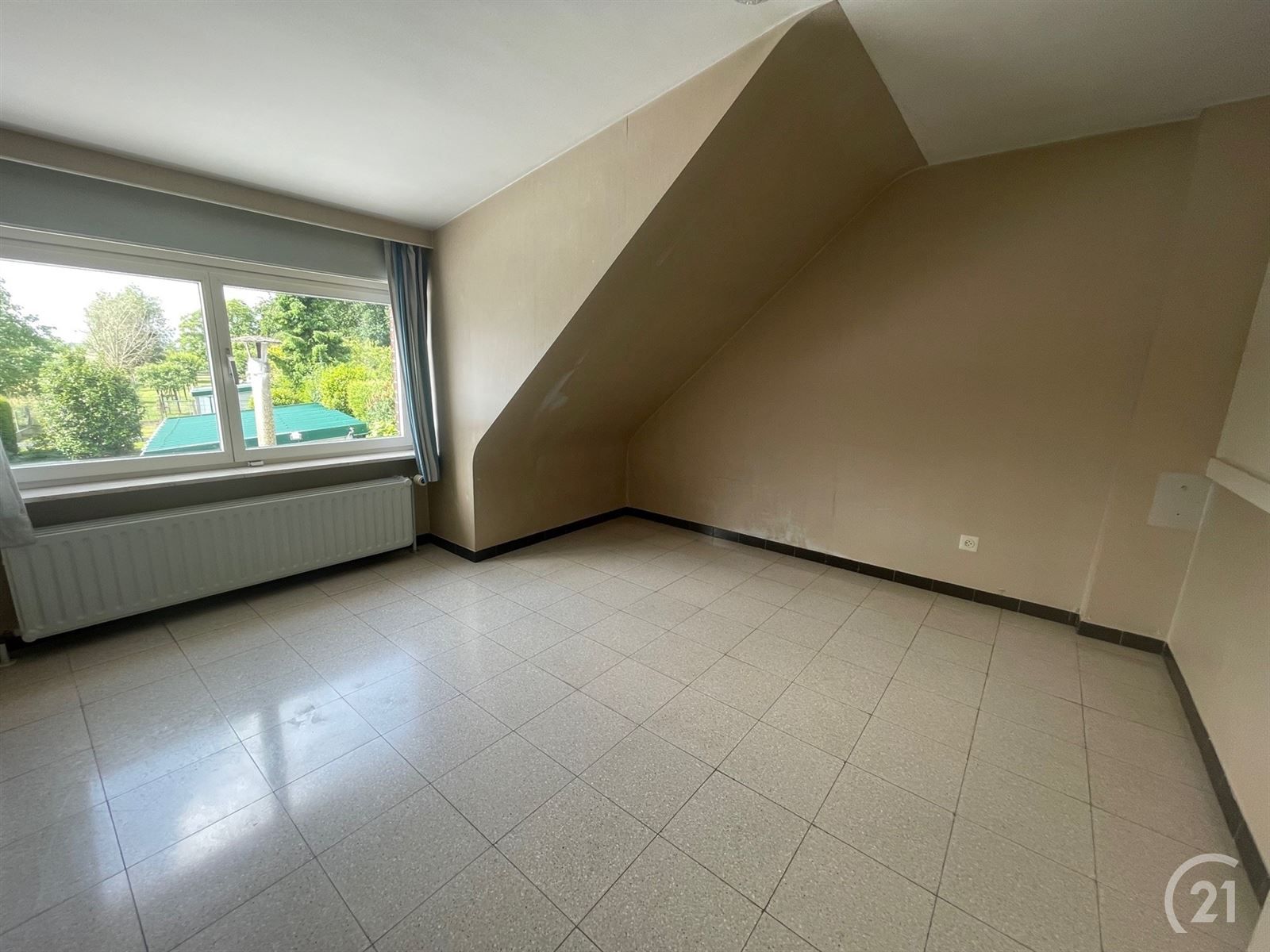 Solide 3 gevelwoning met 4 kamers, tuin en garage  foto 15