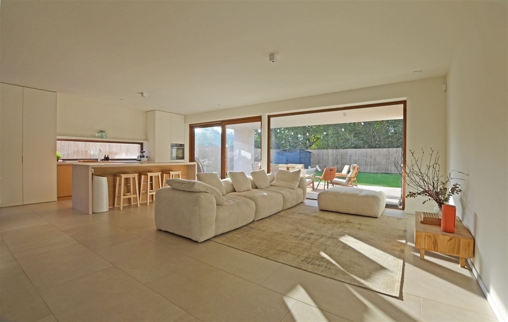 Recente knappe woning in de 'Willemswijk' foto 5