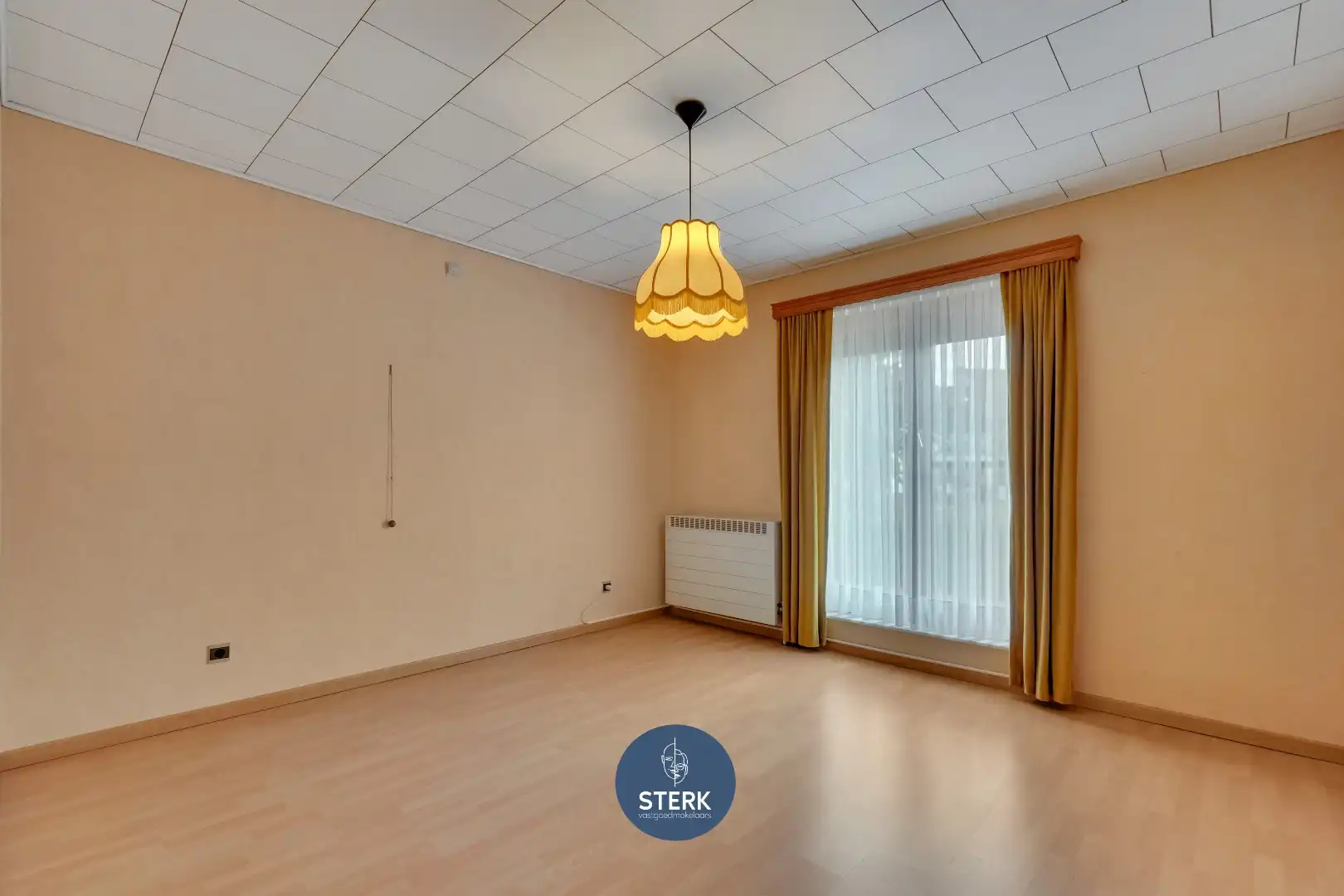 GELIJKVLOERSE WONING MET VEEL POTENTIEEL OP EEN RUSTIGE LOCATIE TE REKEM !  foto 14