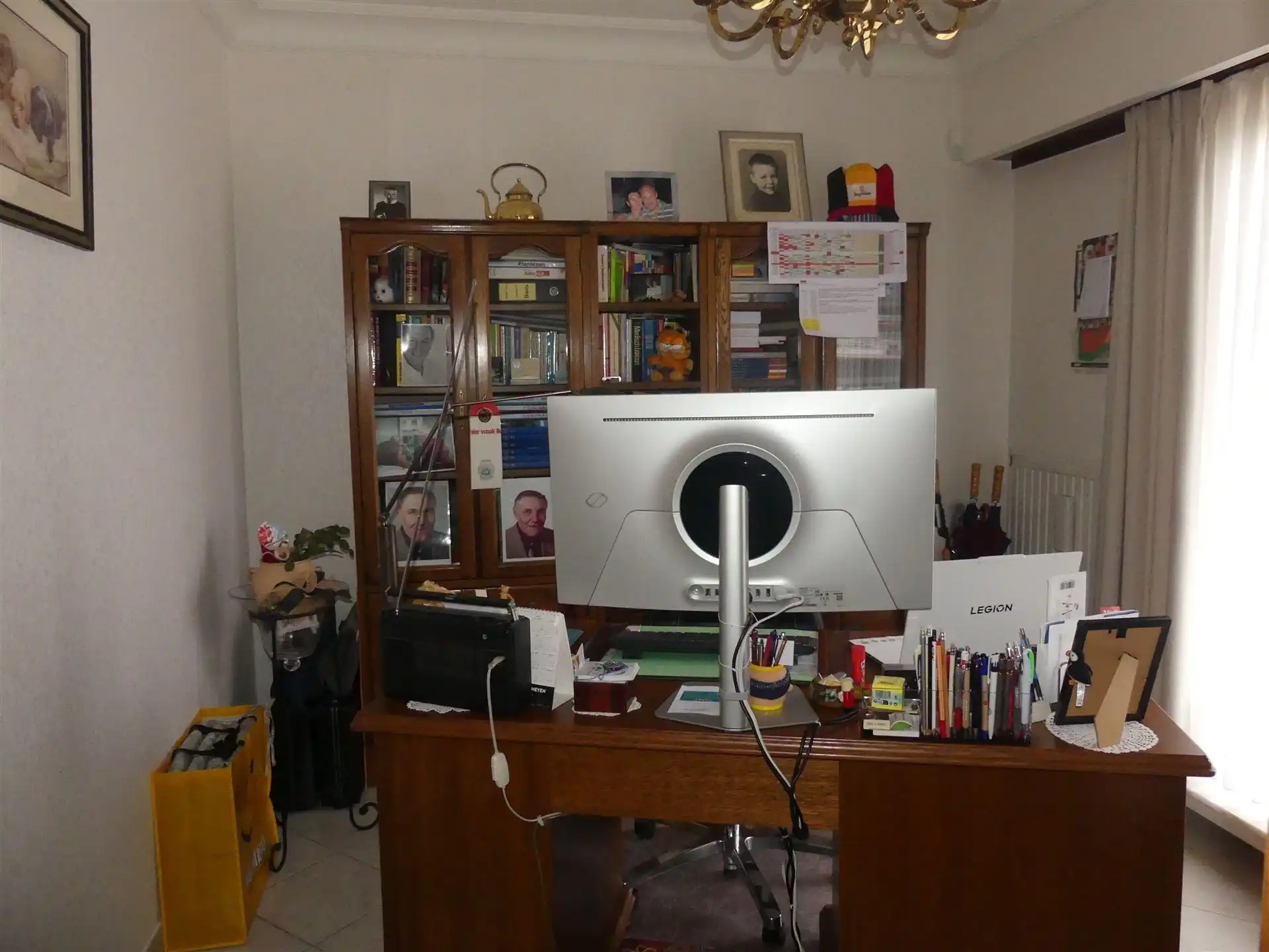 Ruime en rustig gelegen open bebouwing met 3 slaapkamers foto 6