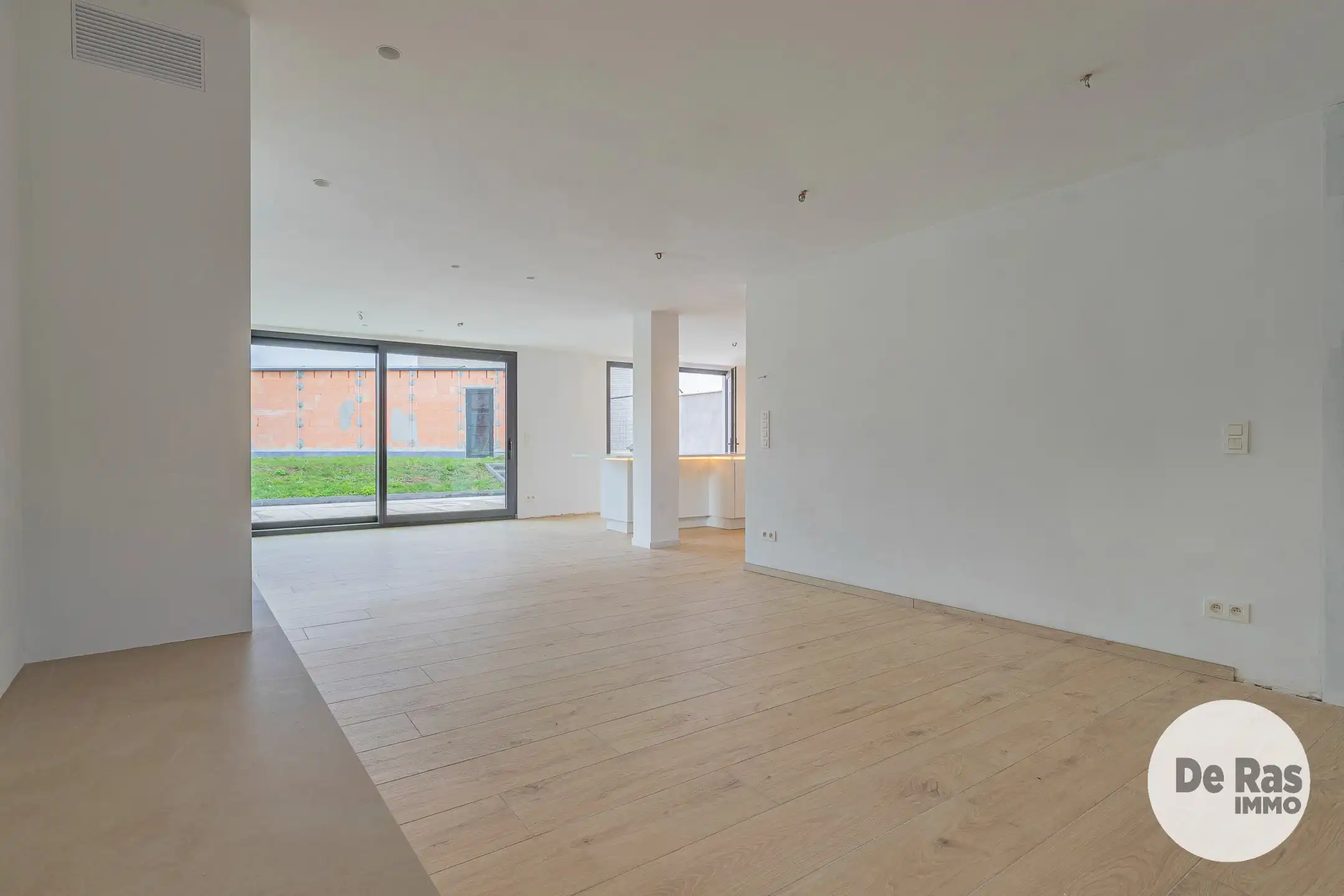 SMETLEDE - GERENOVEERDE WONING MET 4 KAMERS EN 2 BADKAMERS foto 5