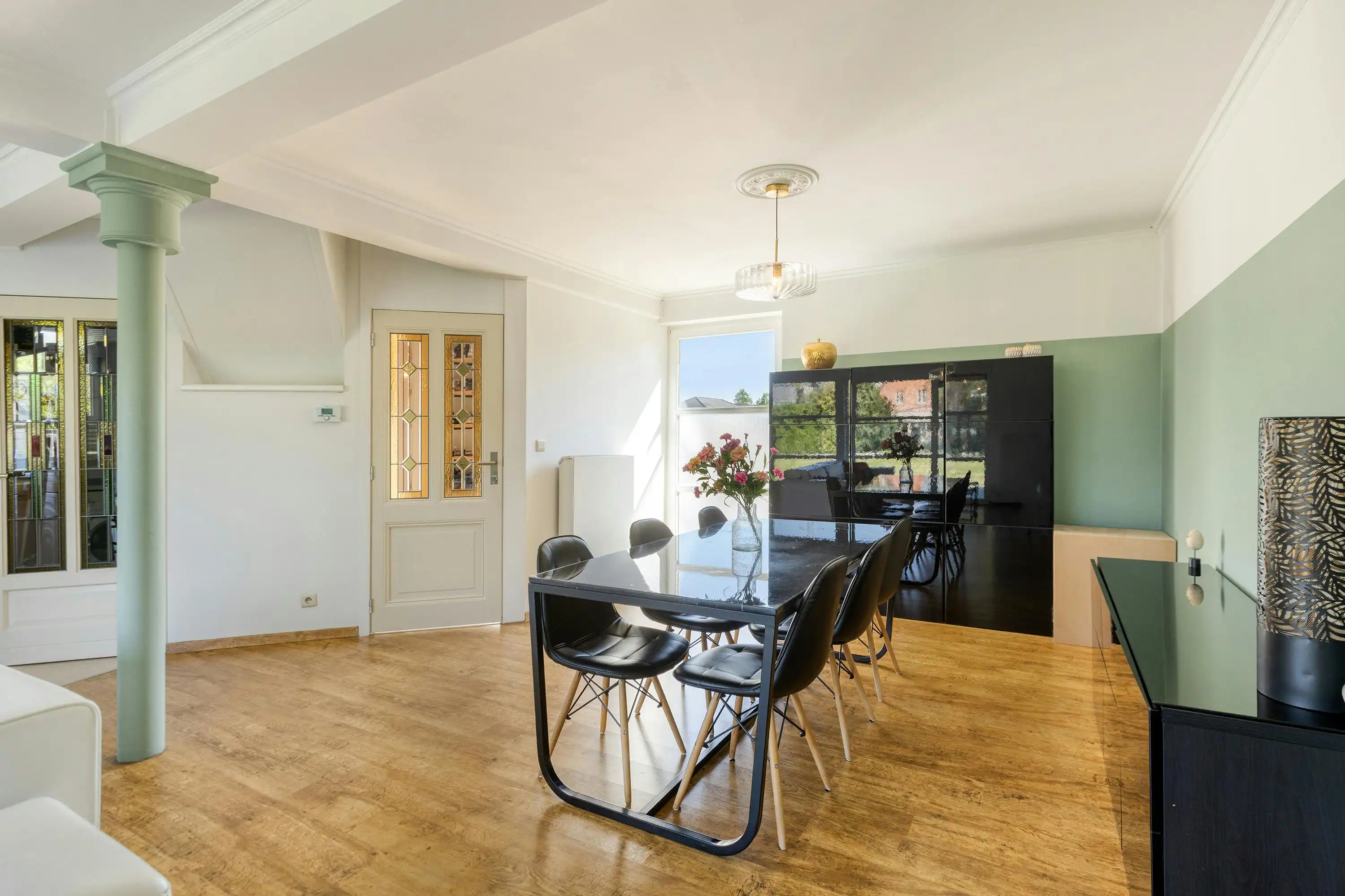 Instapklare woning met 3 slaapkamers en ruime tuin te Alken foto 8