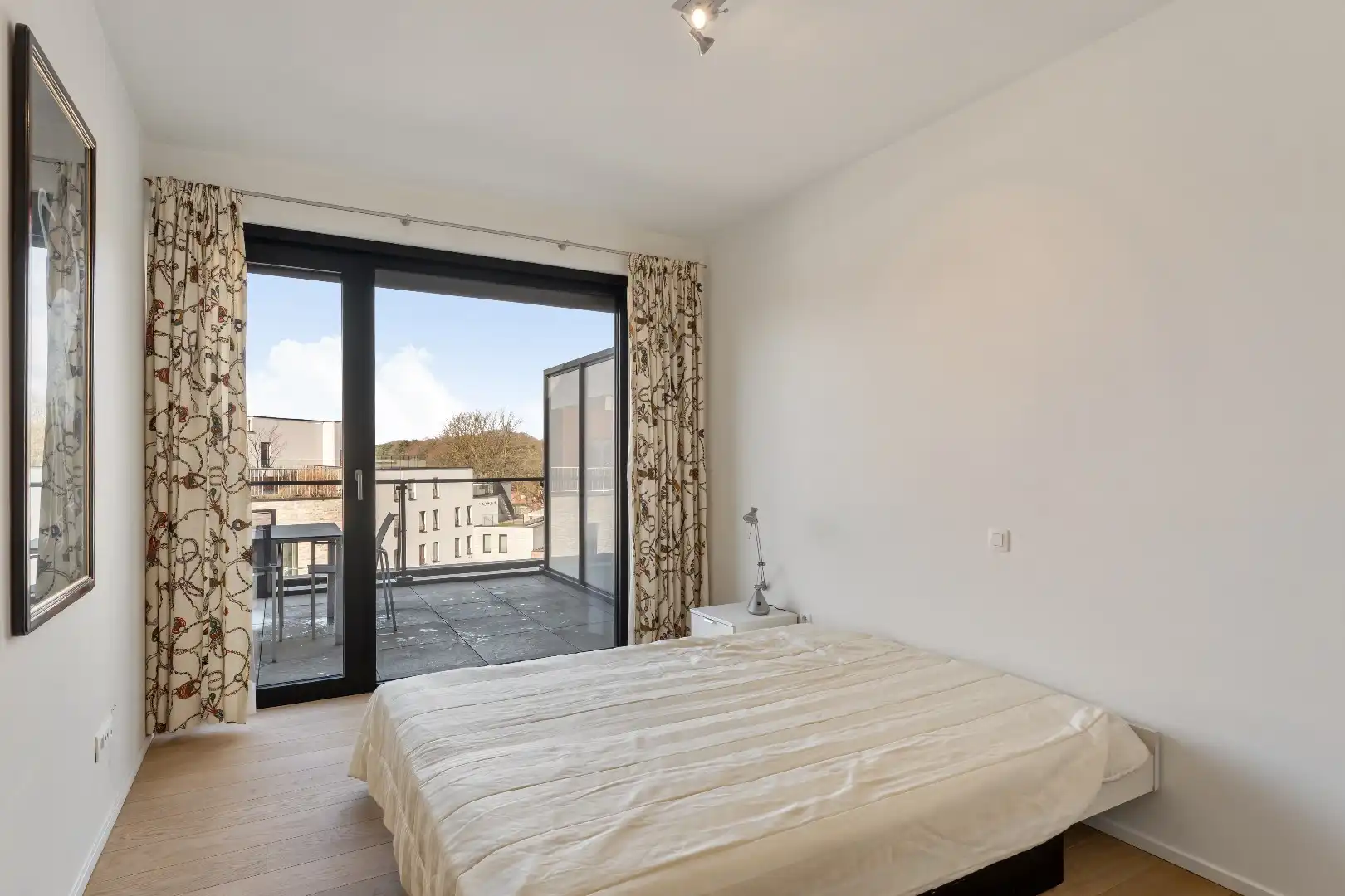 Exclusief penthouse met ruim terras, 2 slpk, dubbele autostaanplaats, centrum Genk foto 24