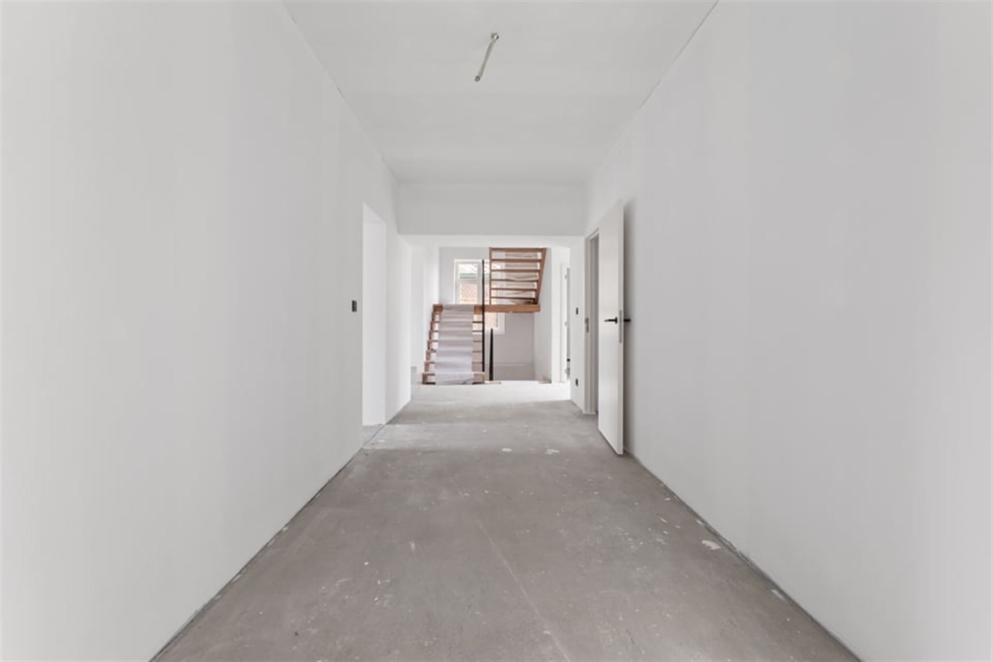 EXCLUSIEF WONEN IN EEN GERESTAUREERDE VIERKANTSHOEVE foto 29
