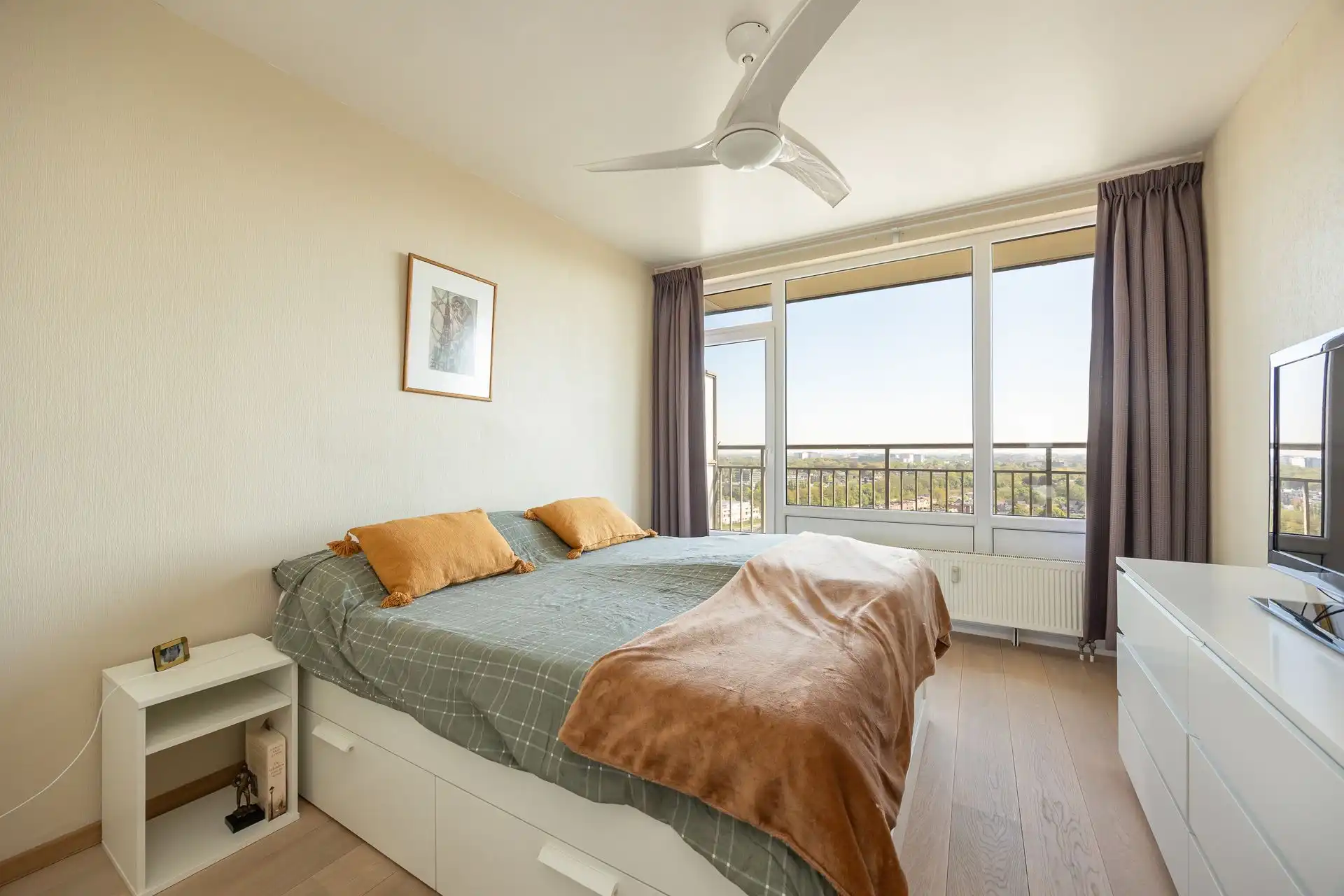 Ruim appartement met 2 terrassen in Wilrijk! foto 13