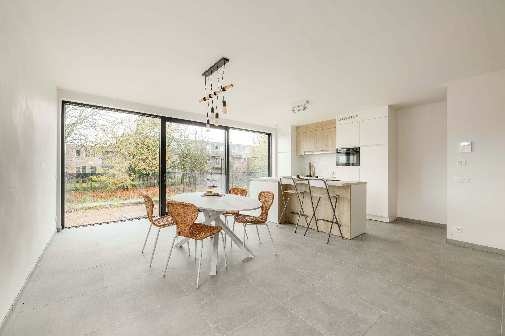 INSTAPKLARE ENERGIEZUINIGE NIEUWBOUWWONING OP 472 m² foto 7