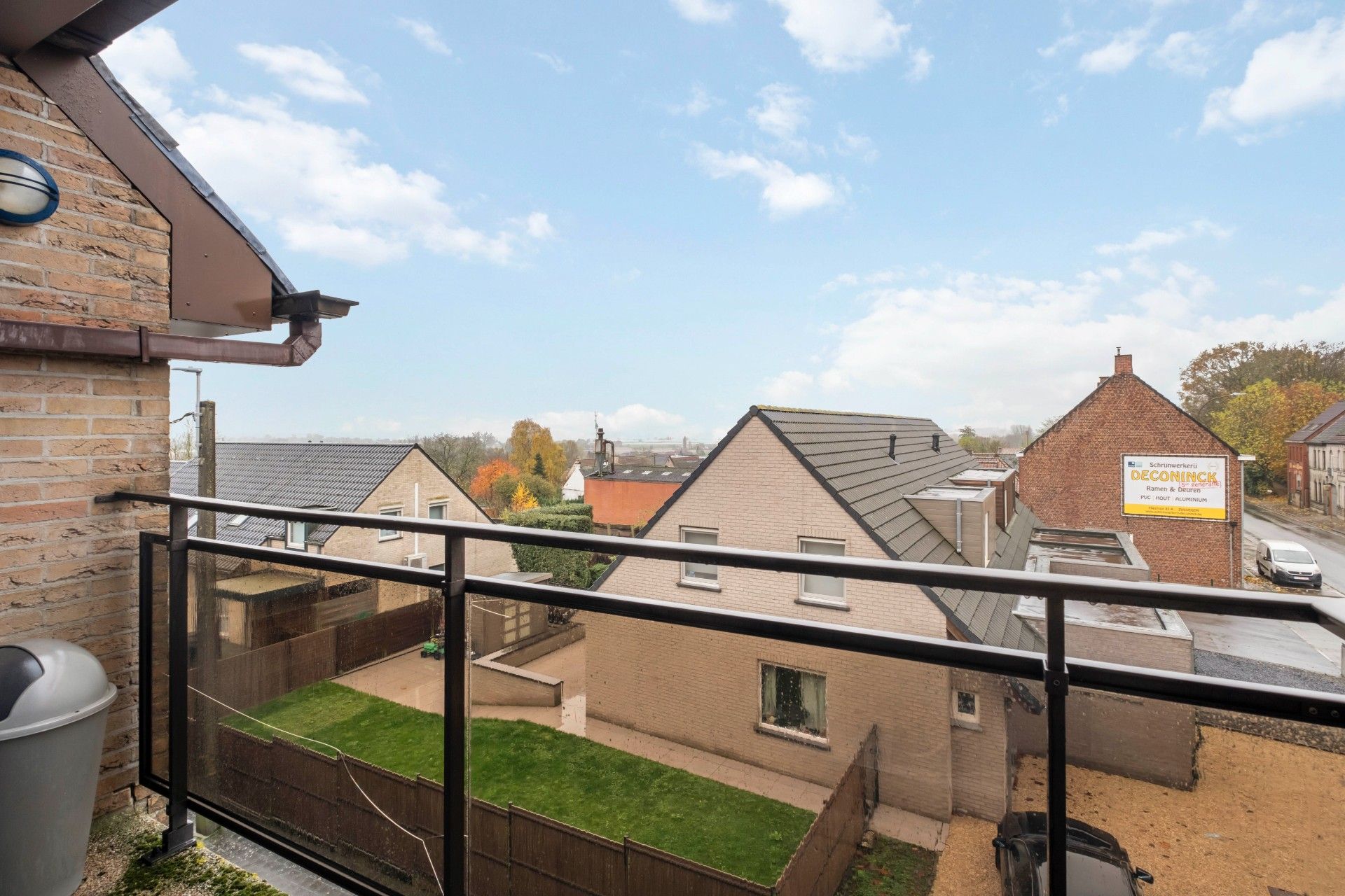 Instapklaar appartement in Tiegem! foto {{pictureIndex}}