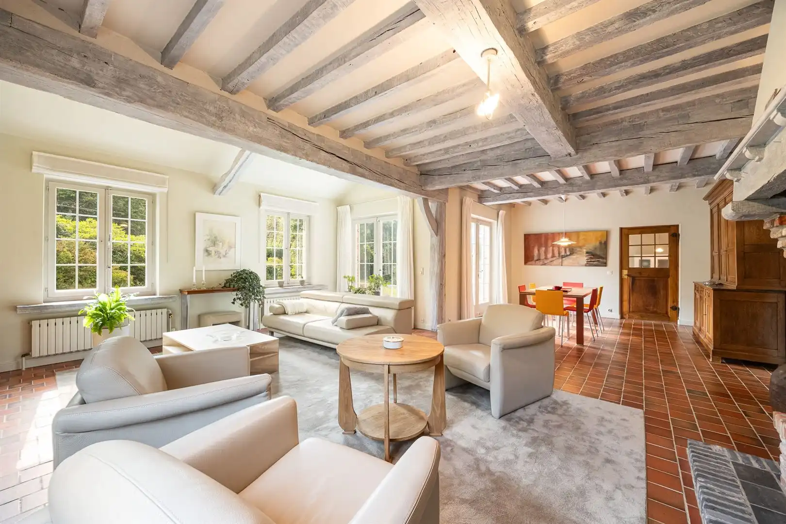 Karaktervolle landelijke woning met 4 slpk en ruime tuin foto 8