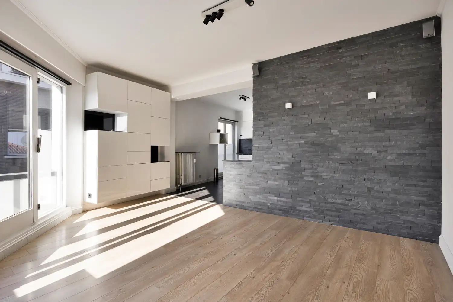 RUIM EN VOLLEDIG GERENOVEERD APPARTEMENT IN HET CENTRUM VAN DIEST! foto 12