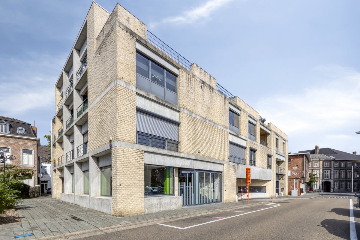 Commerciële ruimte van 428m2 in hartje Hasselt foto 15