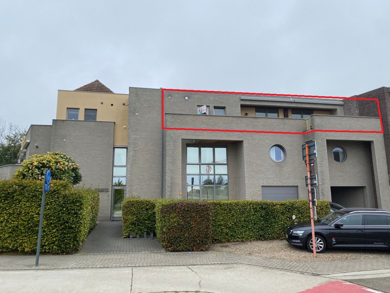 Appartement te huur foto {{pictureIndex}}