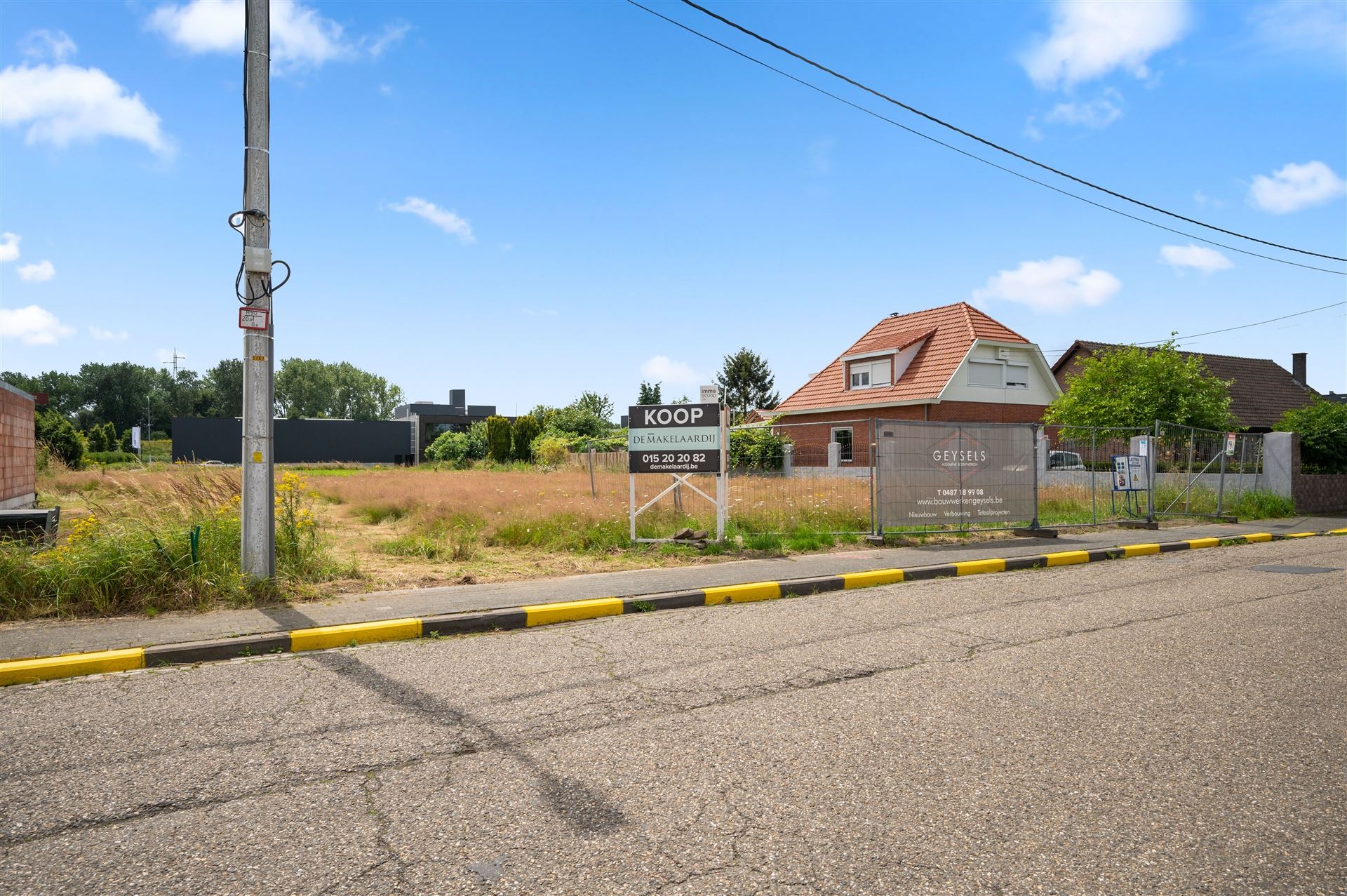 Nieuwbouwwoning voor halfopen bebouwing op een Zuidgericht perceel foto 5