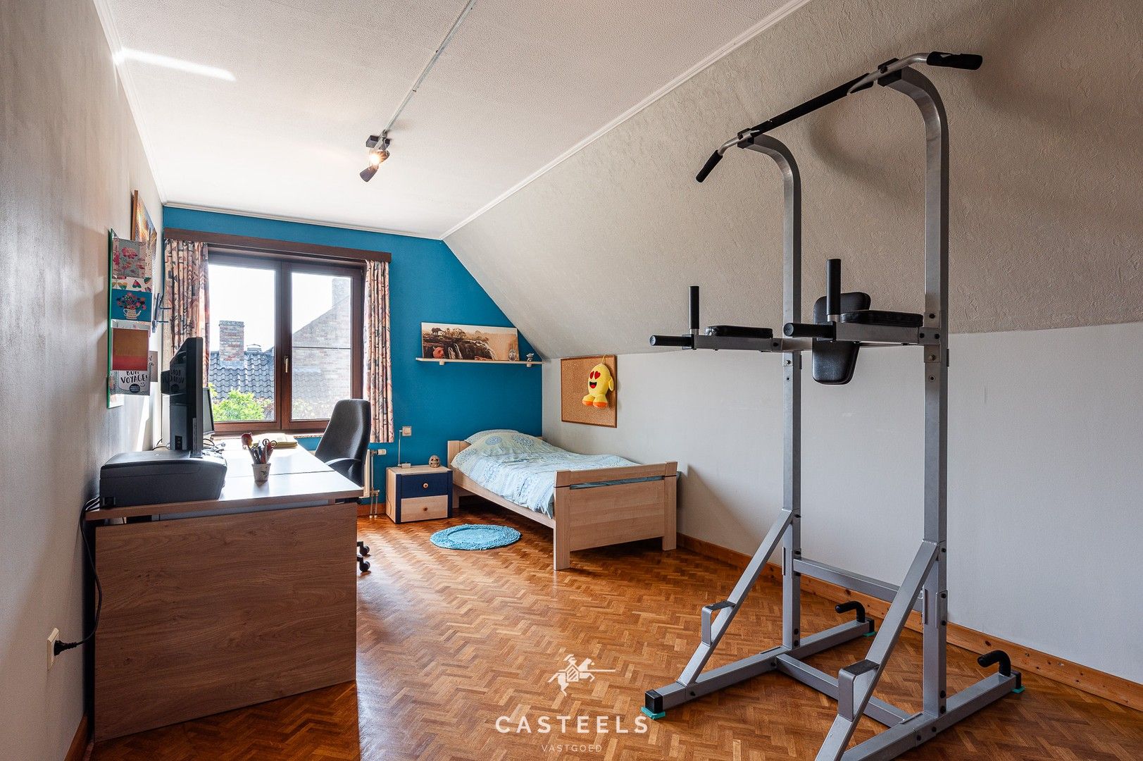Ruime, instapklare gezinswoning met prachtige tuin te koop foto 11