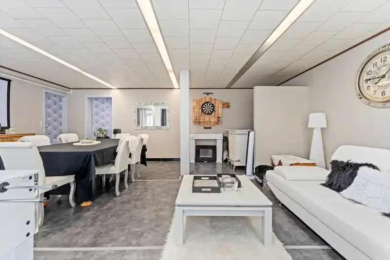 Centrum Kachtem - Woning met 5 slaapkamers en handelsruimte foto 2