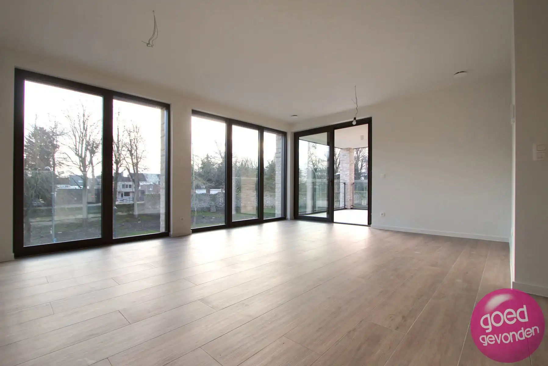 NIEUWBOUW APP 3 SLK - 2 TERRASSEN - PARKING - LIFT - CENTRUM foto 4