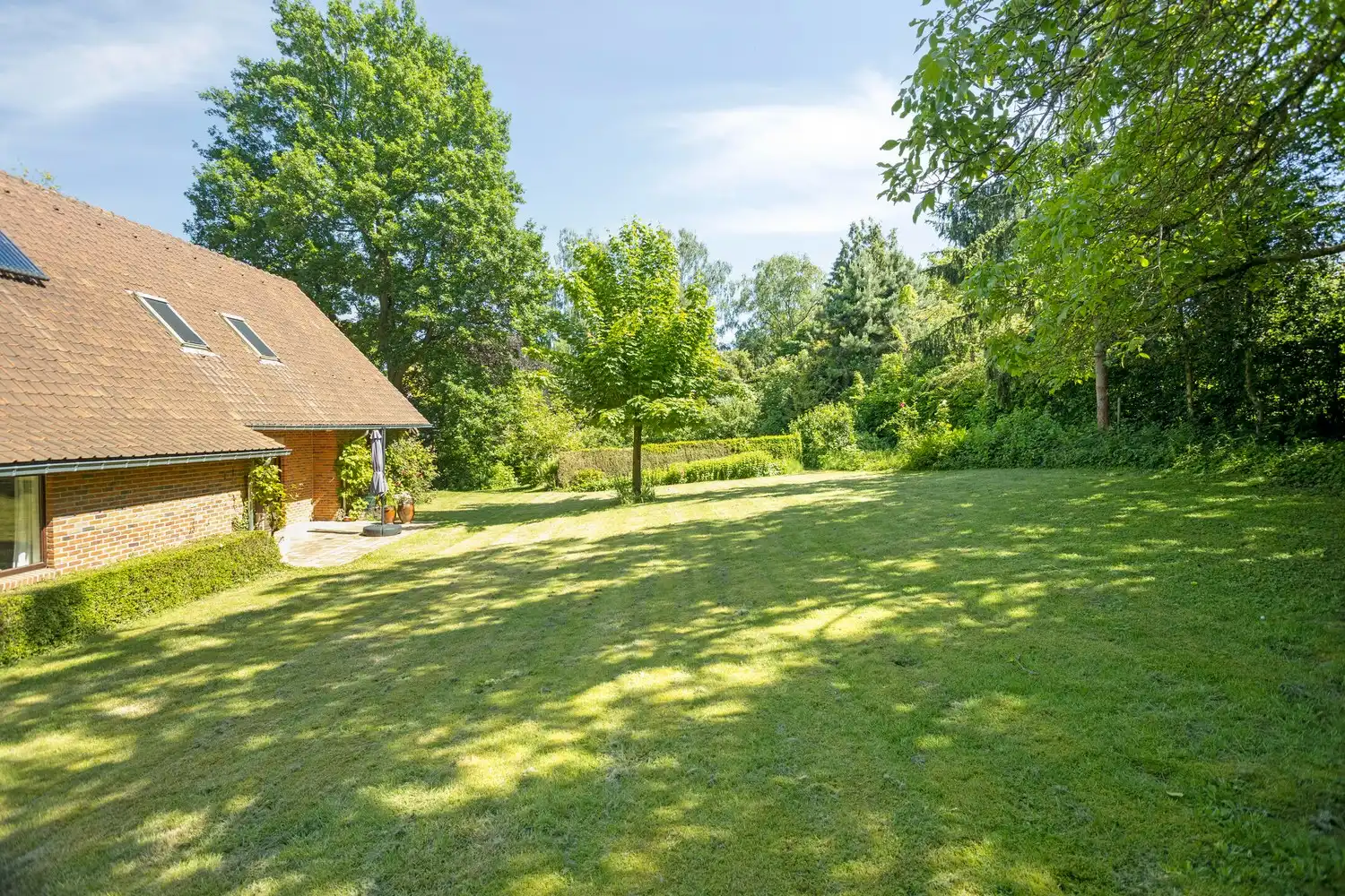 Prachtige, achterin gelegen villa op 22a15ca foto 40