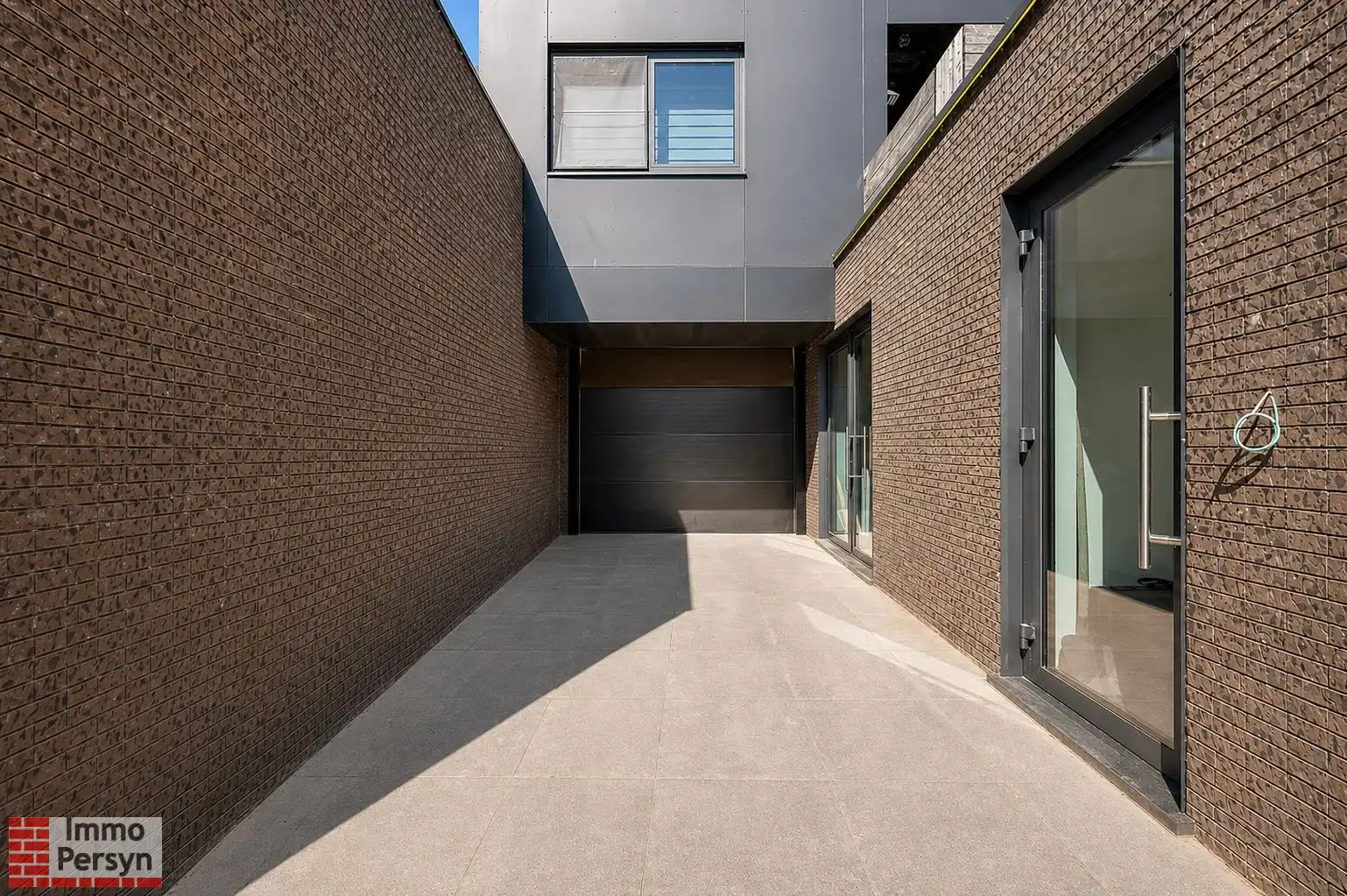 Unieke investeringskans: Handelspand met appartement foto 36