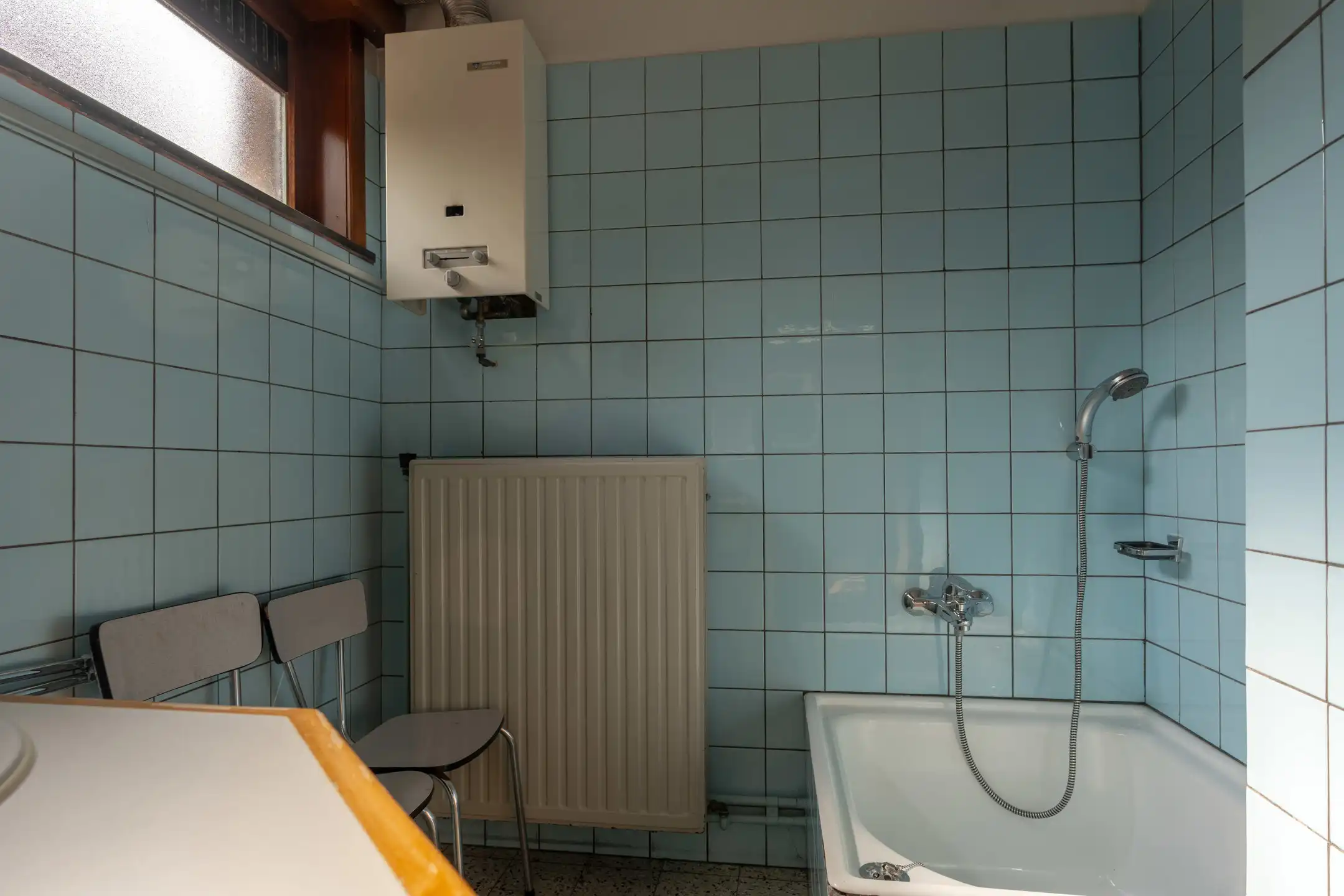 Te renoveren 4slpk woning met magazijn/garage te Vosselaar. foto 14