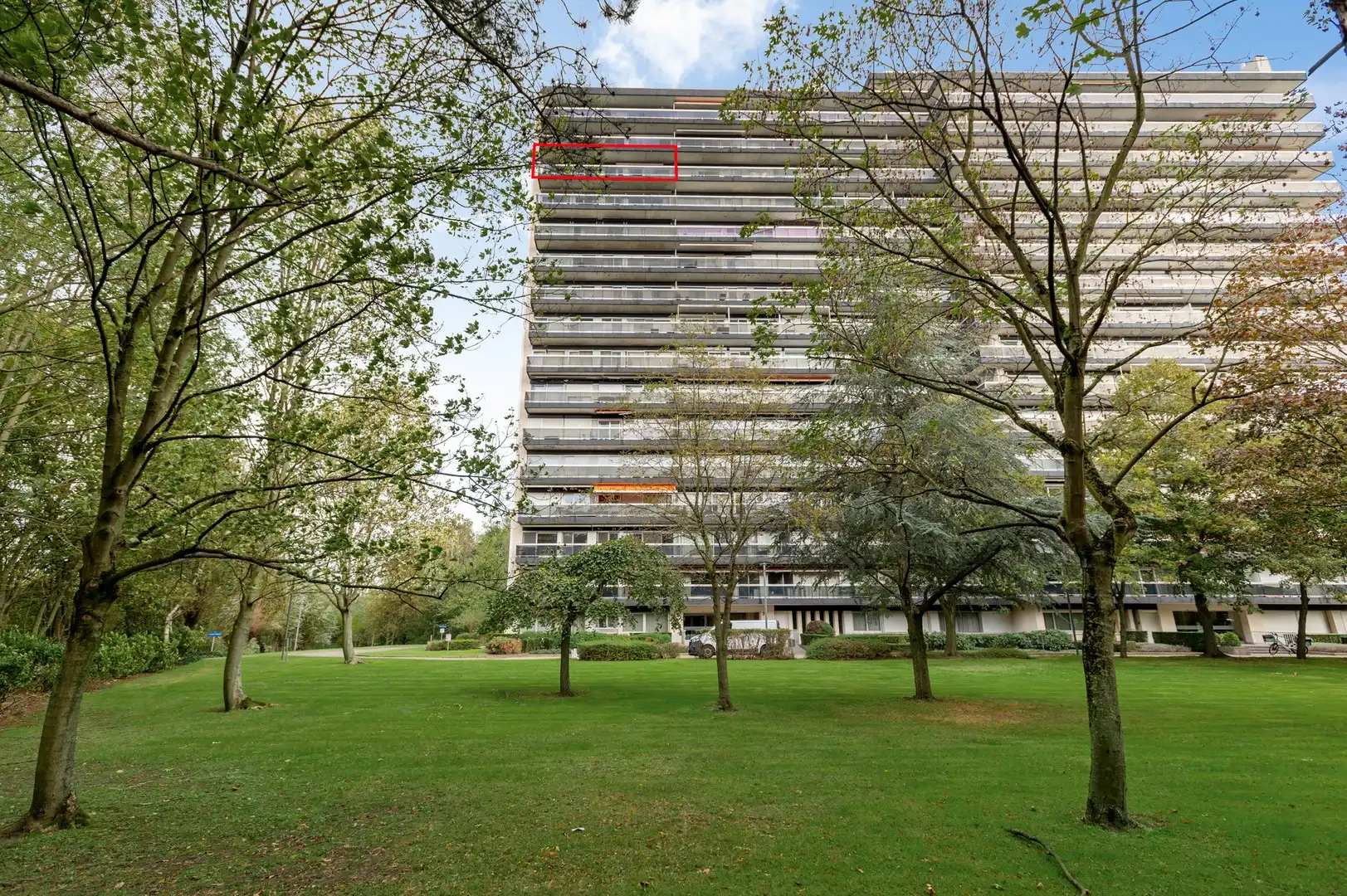 Ruim appartement met 3 slpk en panoramisch zicht foto 13