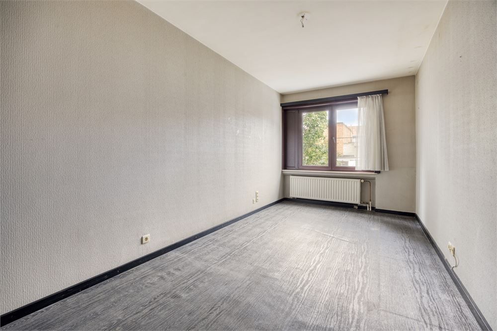 Ruim appartment aan de stadsrand foto 14