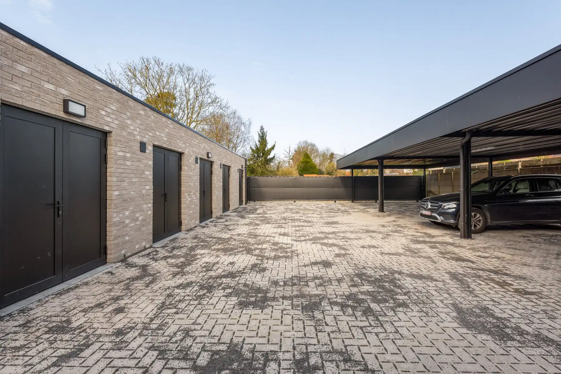 Prachtig afgewerkt nieuwbouwappartement inclusief 2 carports en 2 ruime bergingen. foto 17