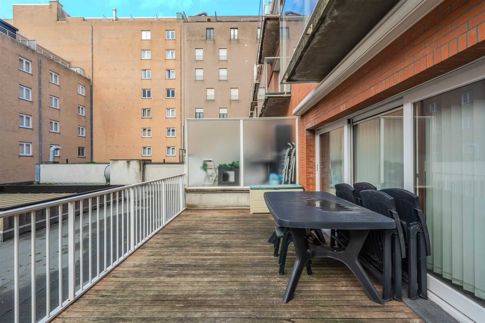 appartement met zonnig terras foto 7