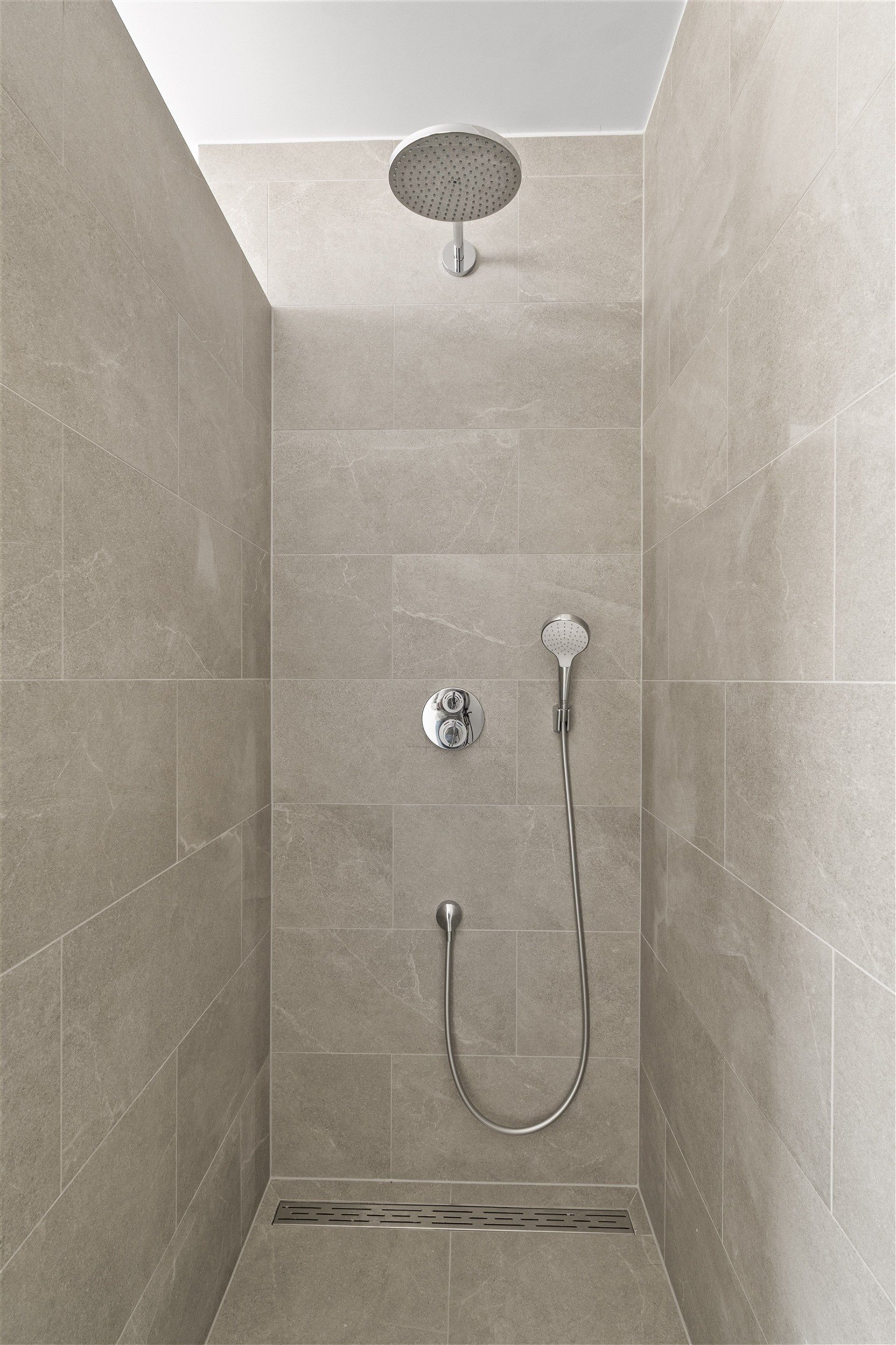 Appartement met staanplaats. foto 11